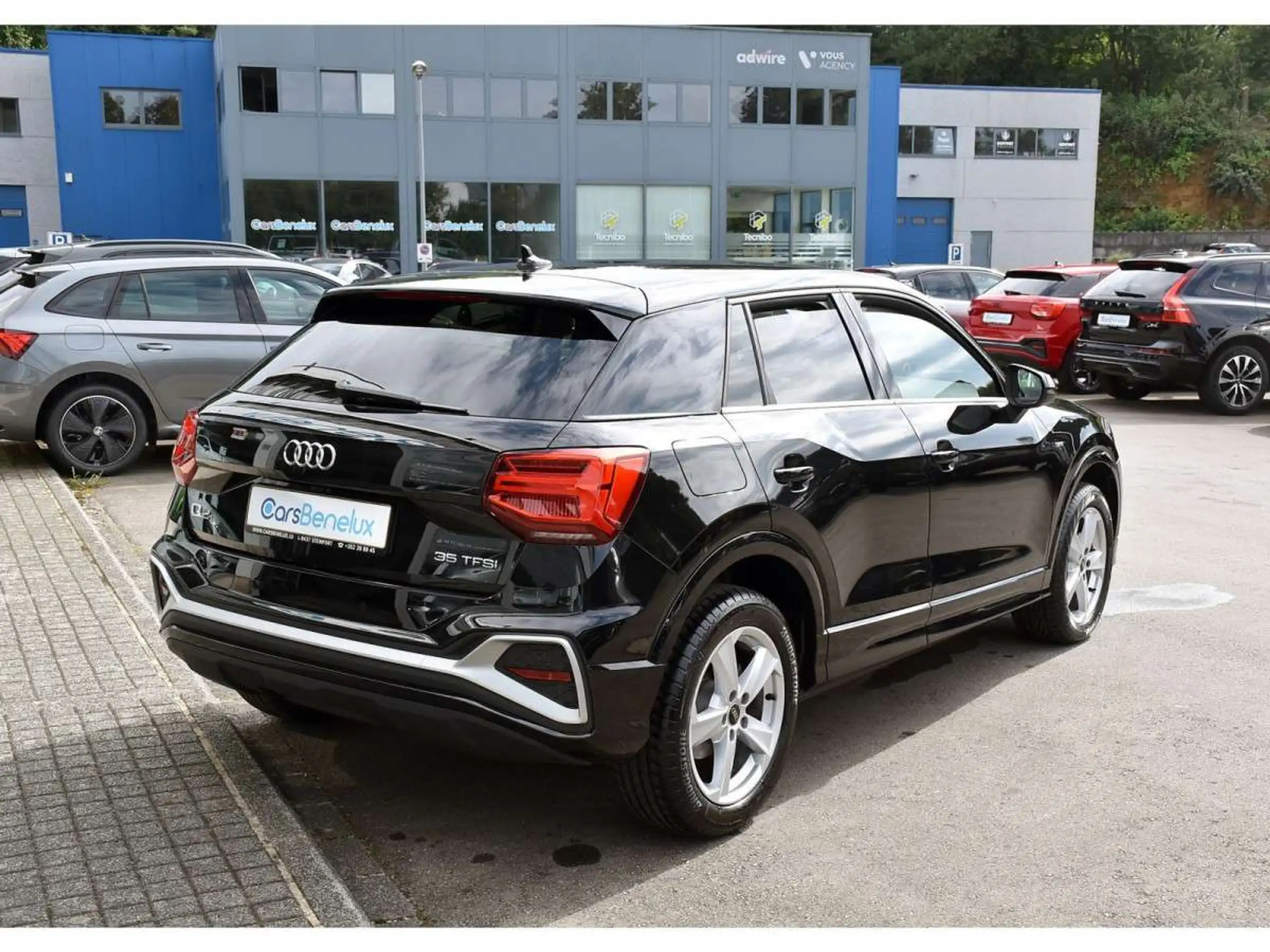 Audi - Q2