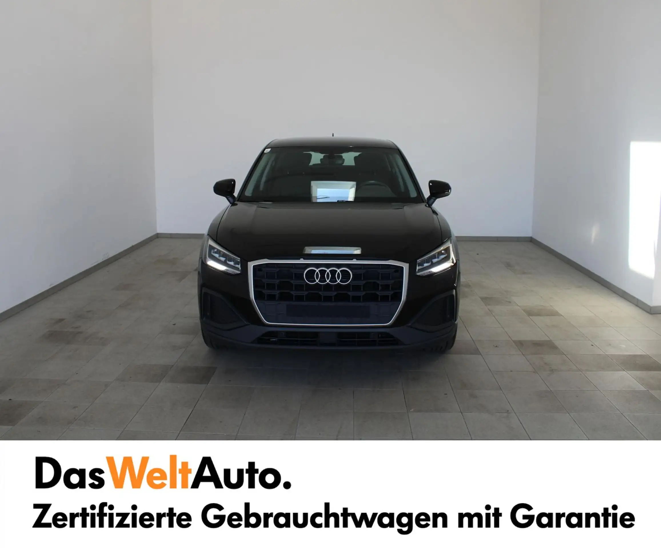 Audi - Q2