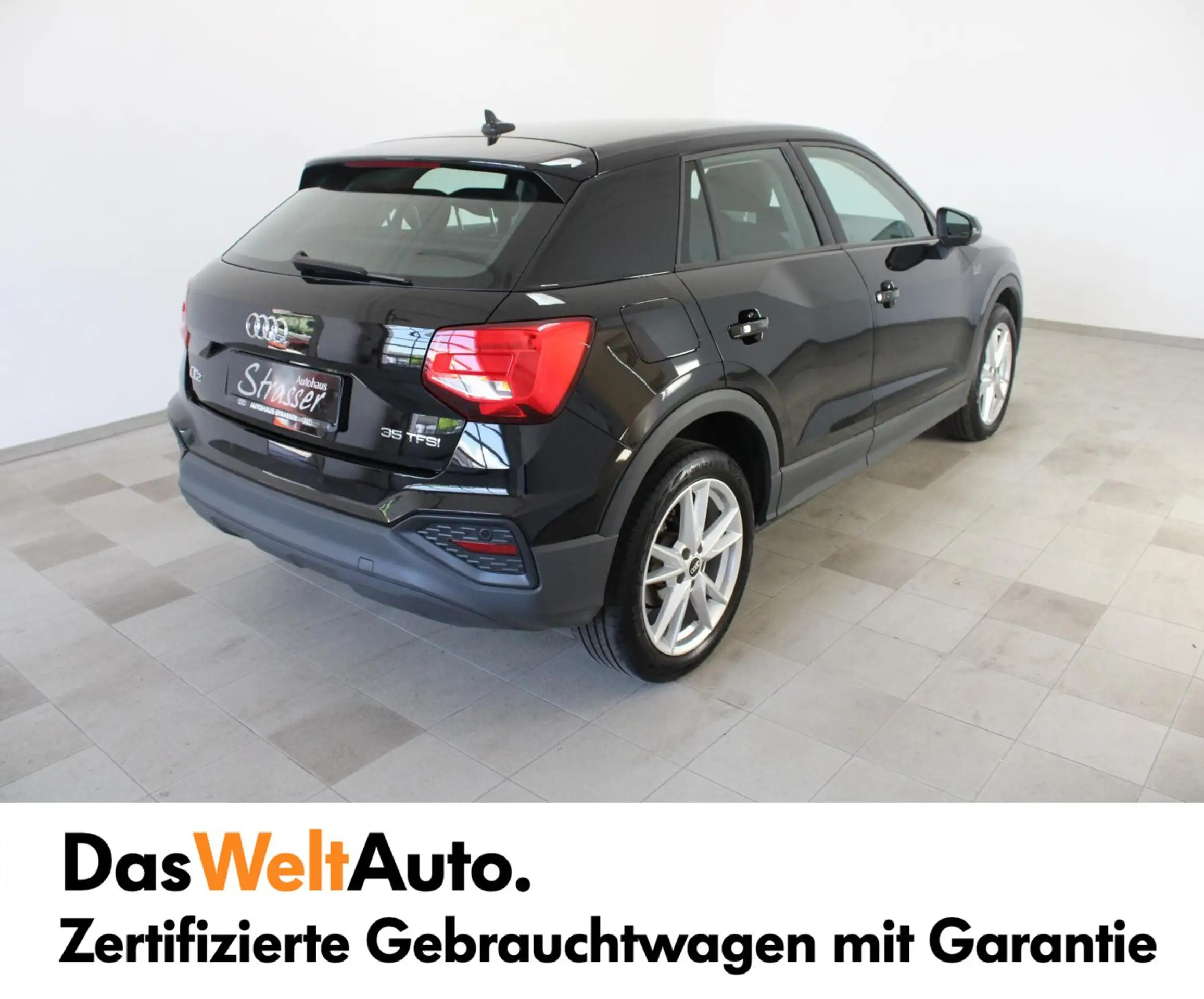 Audi - Q2