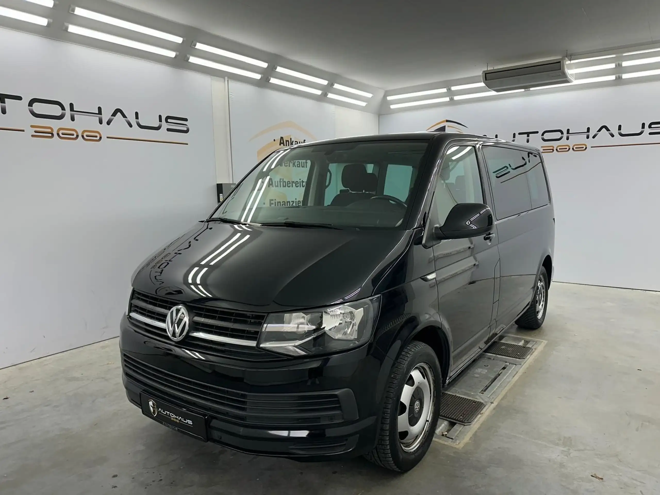 Volkswagen T6 Multivan 2016