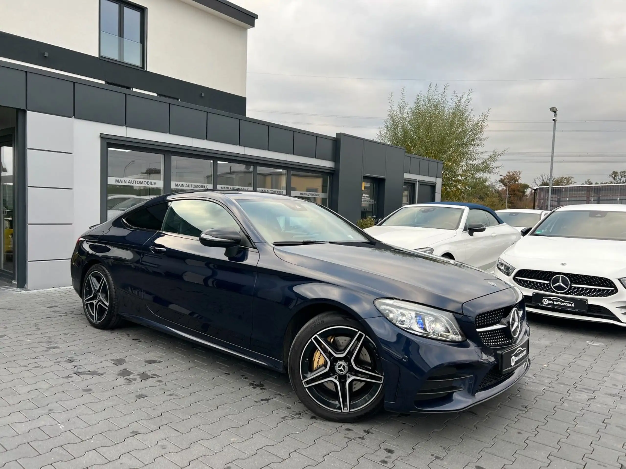 Mercedes-Benz - C 300