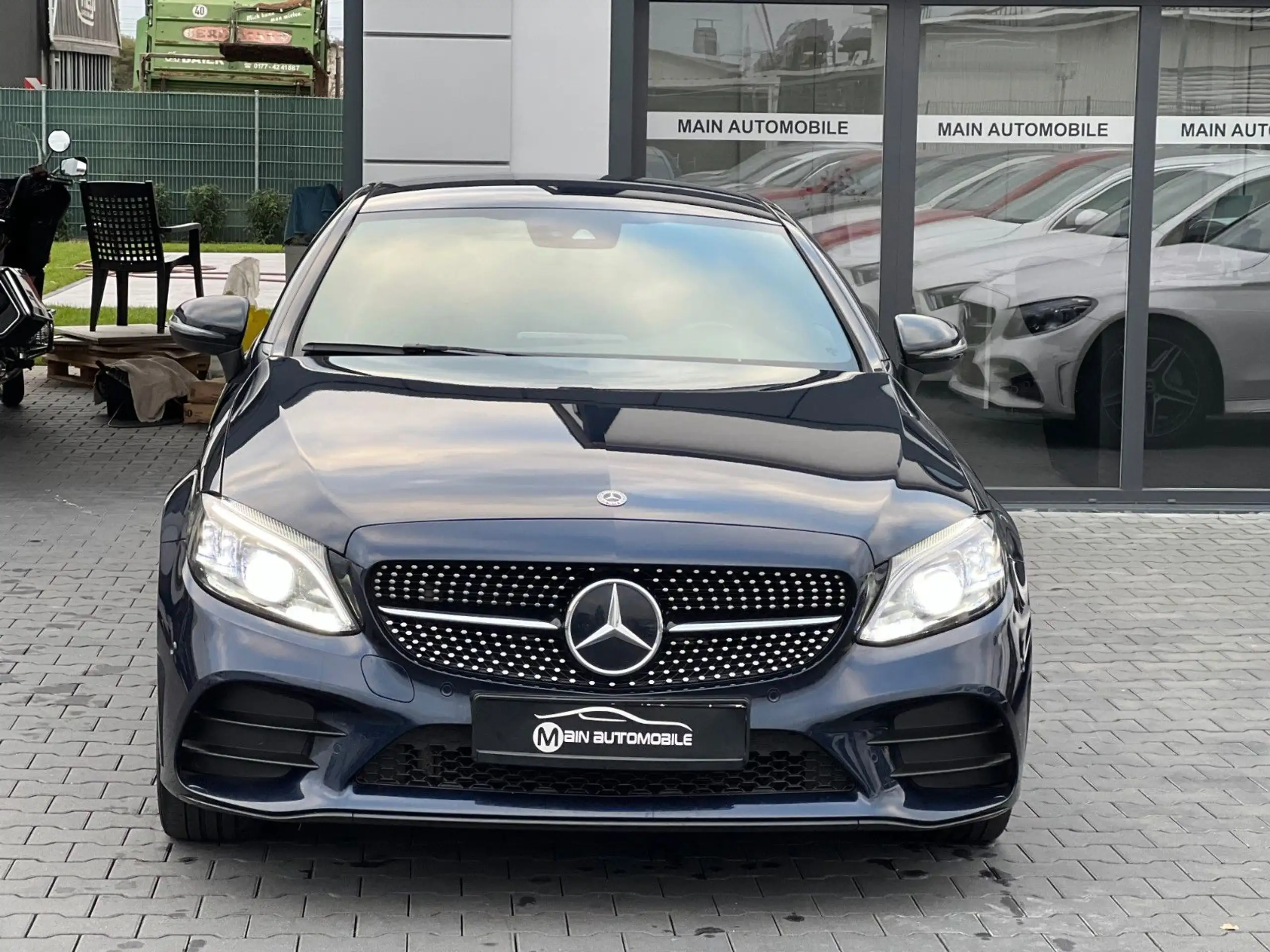 Mercedes-Benz - C 300