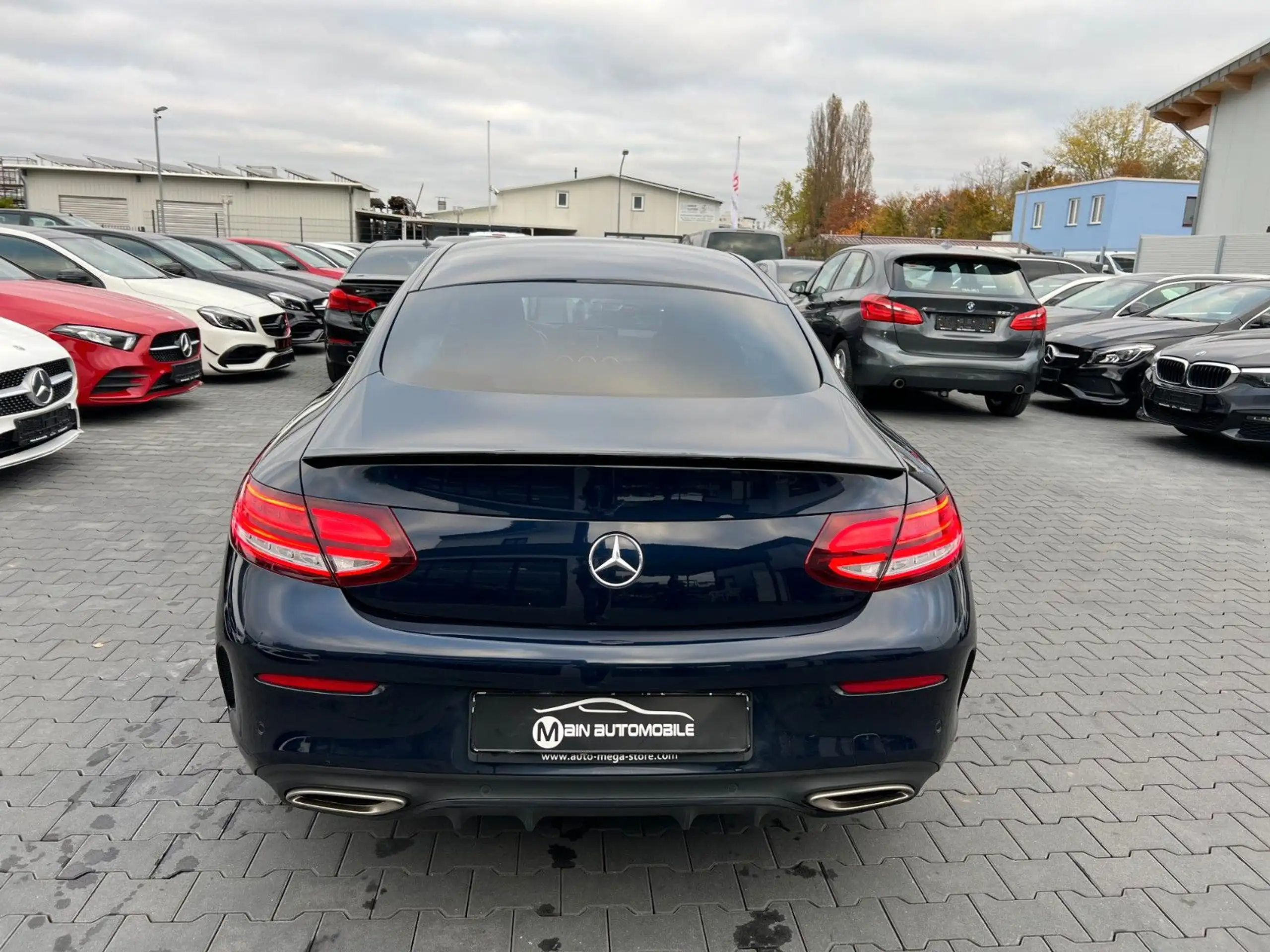 Mercedes-Benz - C 300