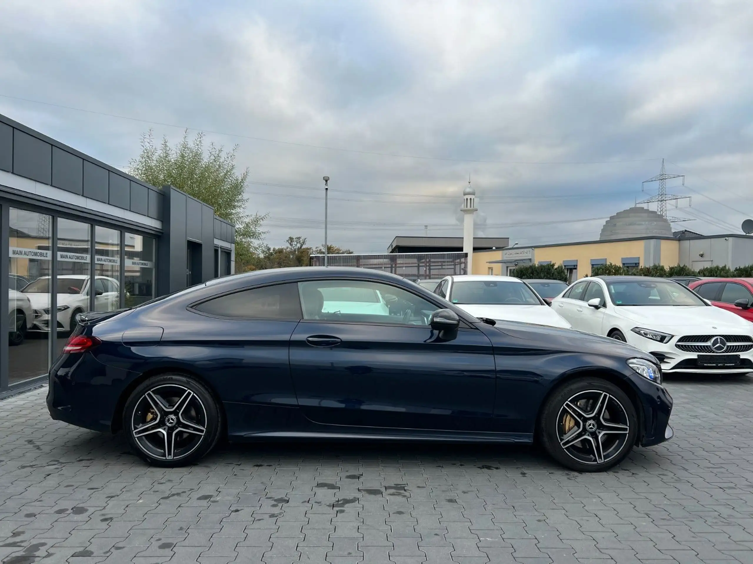 Mercedes-Benz - C 300