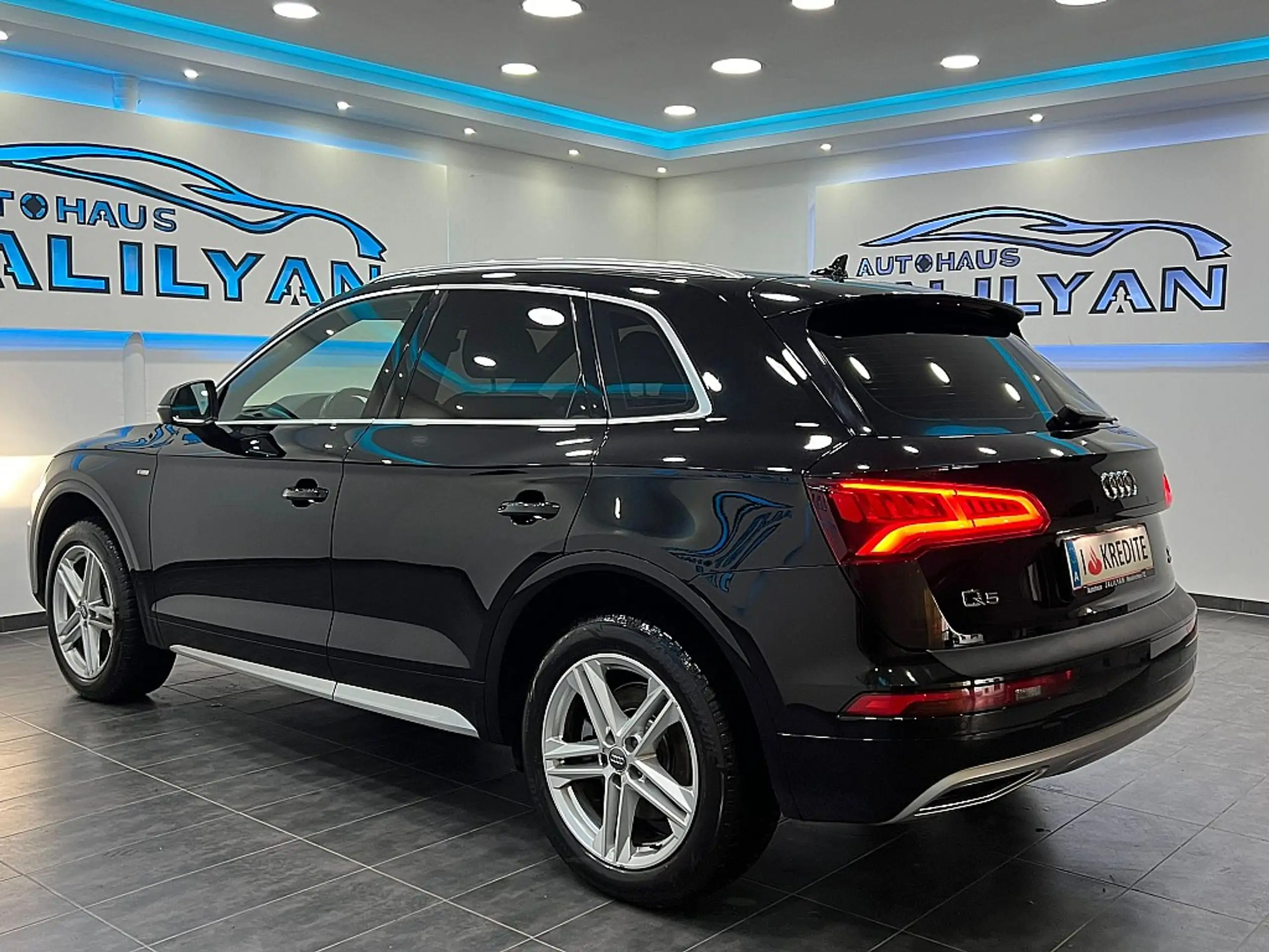 Audi - Q5