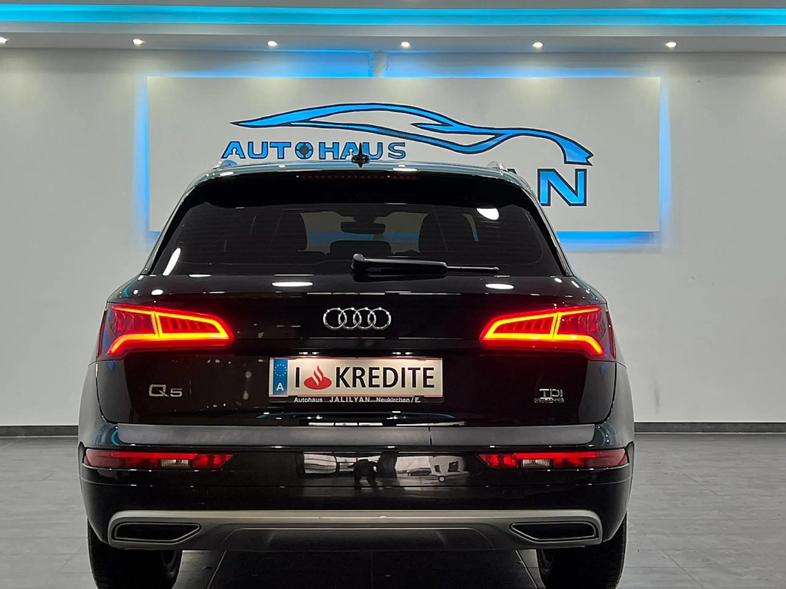 Audi - Q5