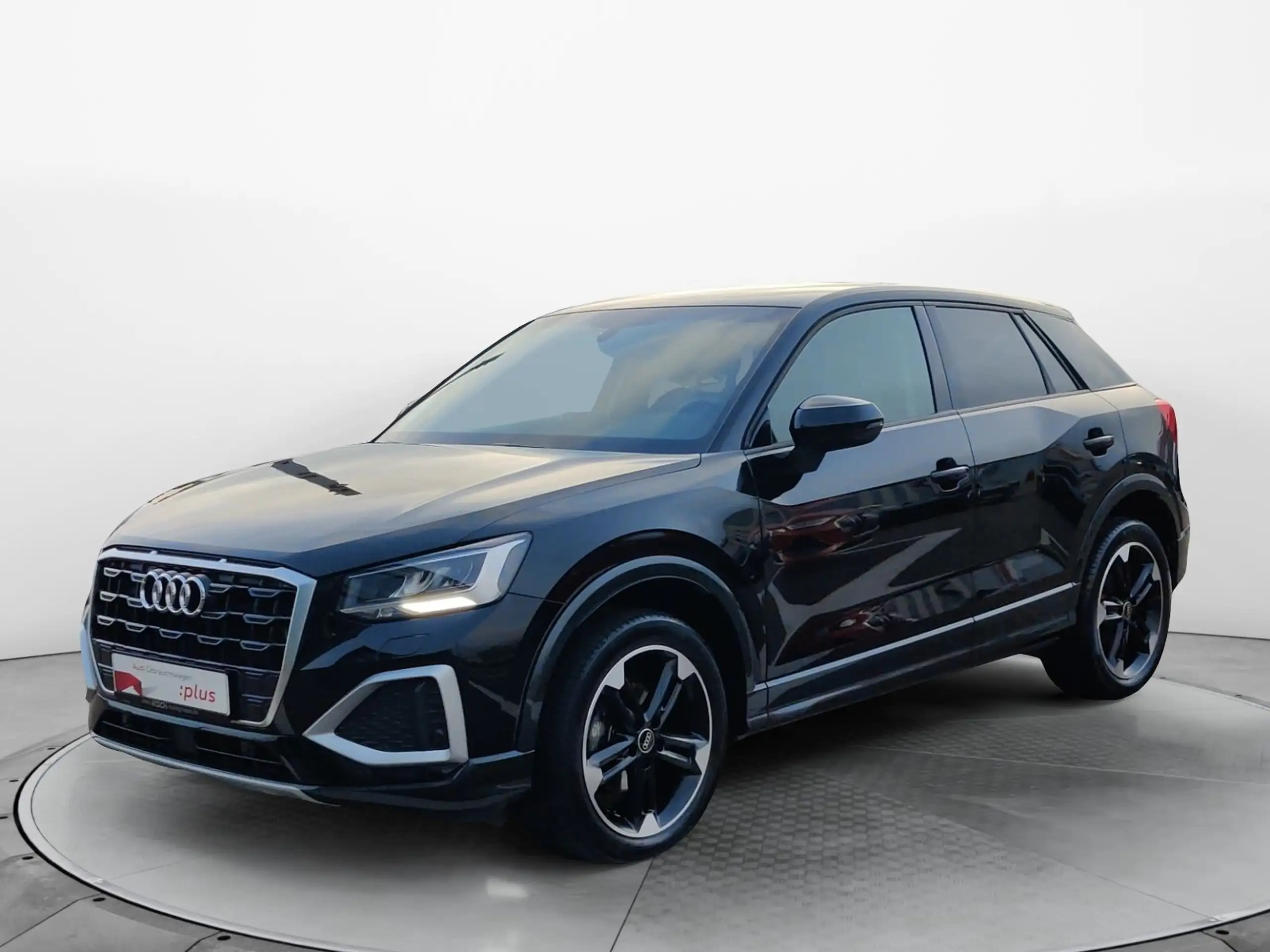 Audi - Q2