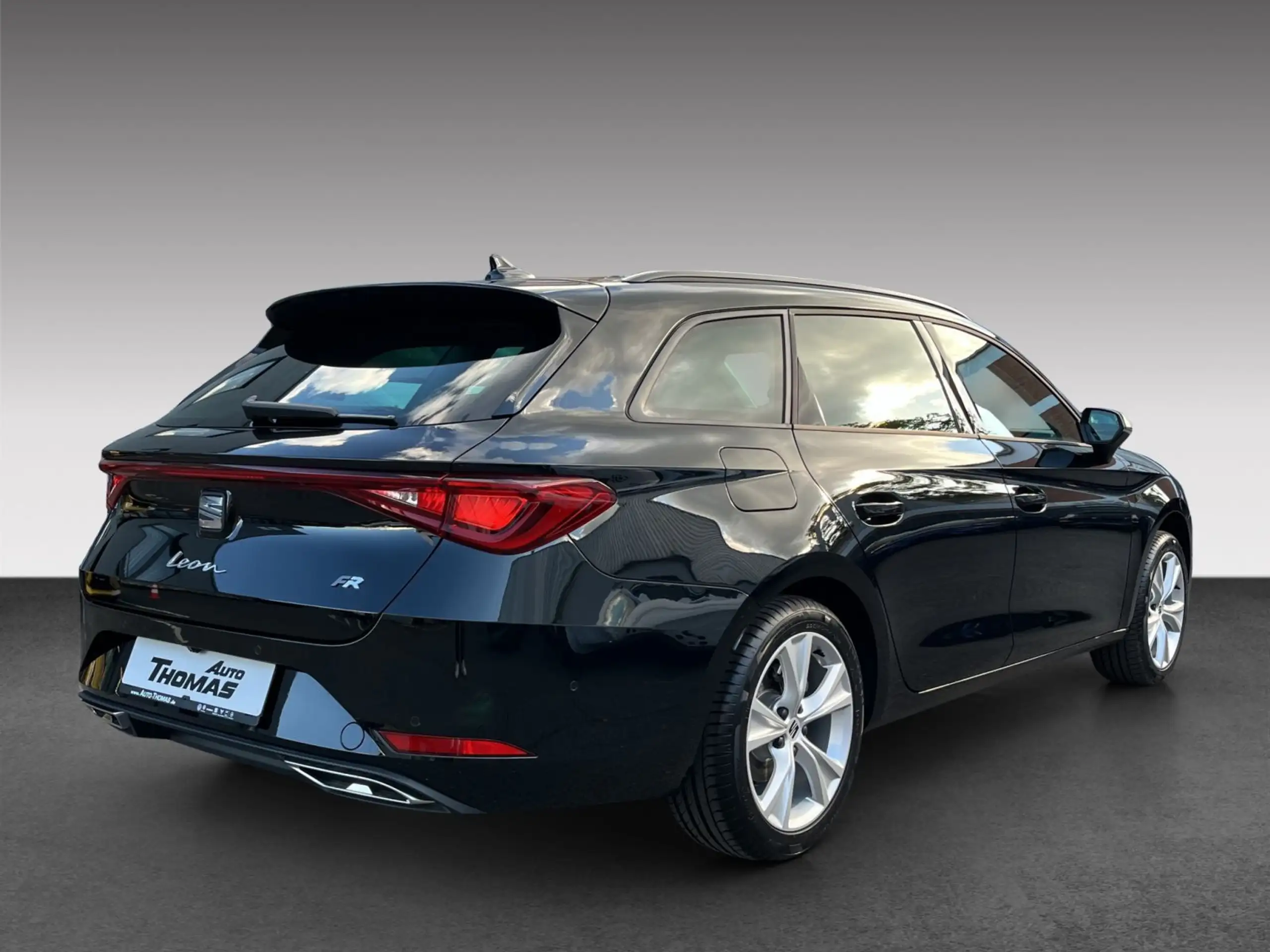 SEAT - Leon