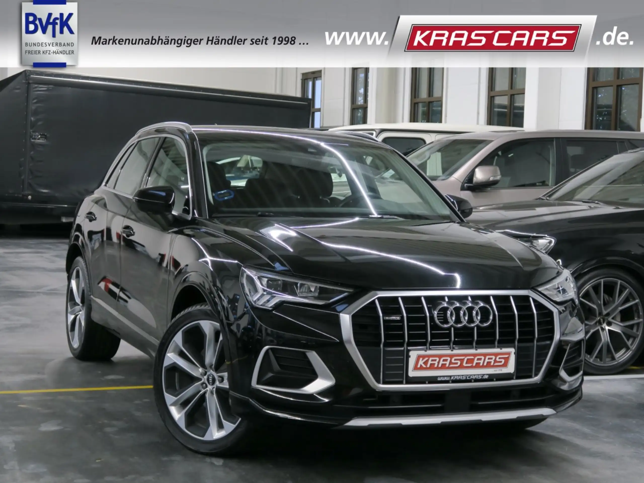 Audi - Q3