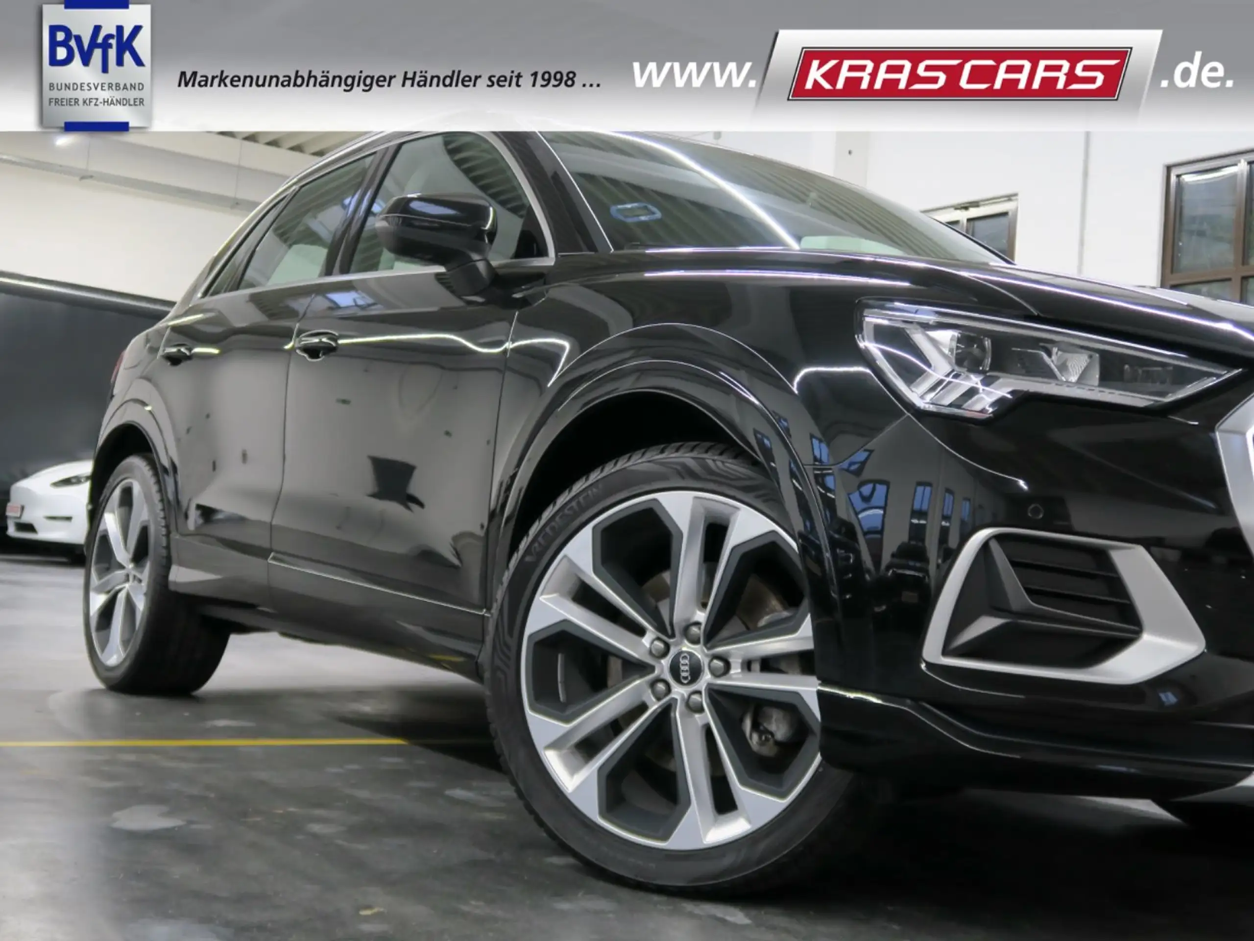 Audi - Q3