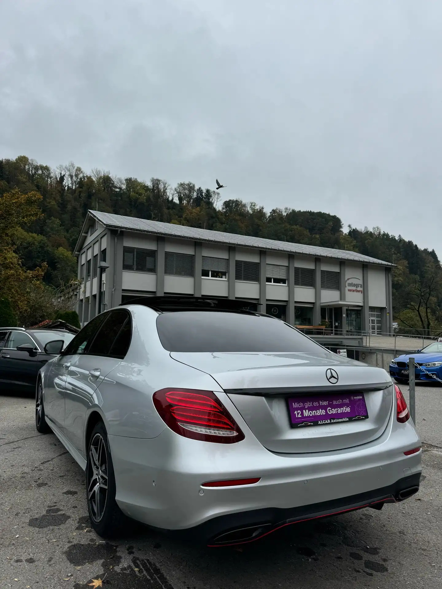 Mercedes-Benz - E 220