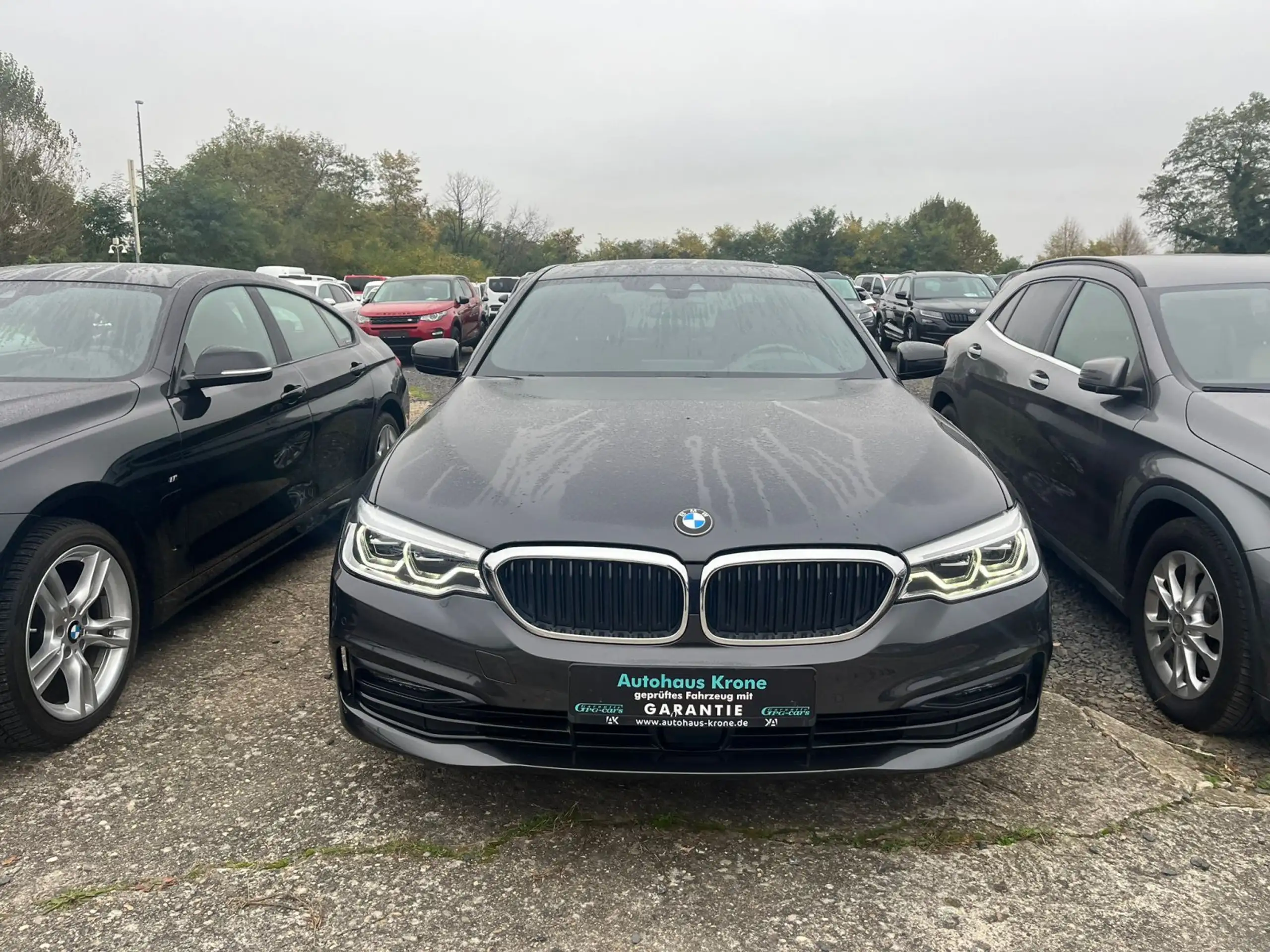 BMW - 530