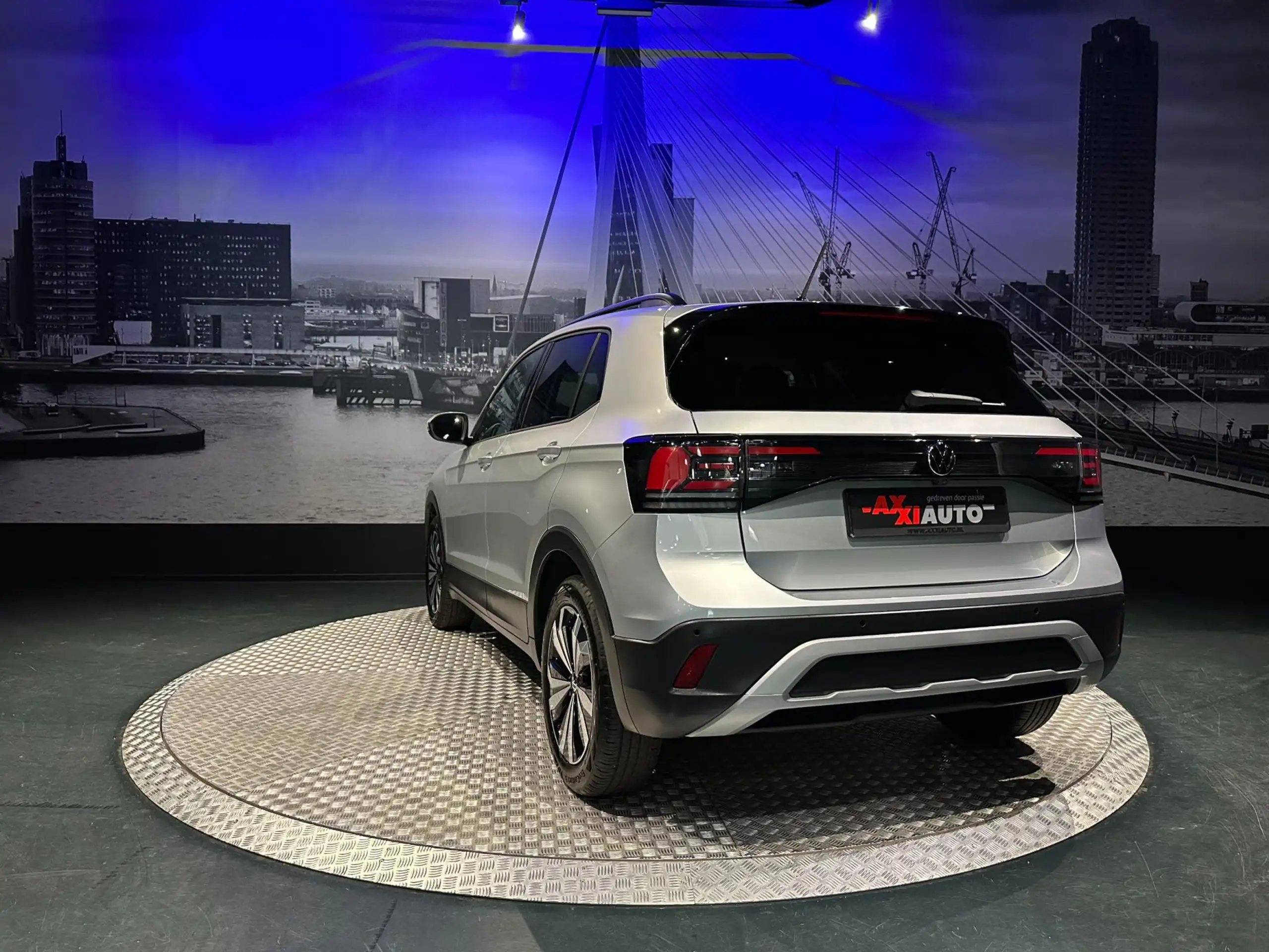 Volkswagen - T-Cross