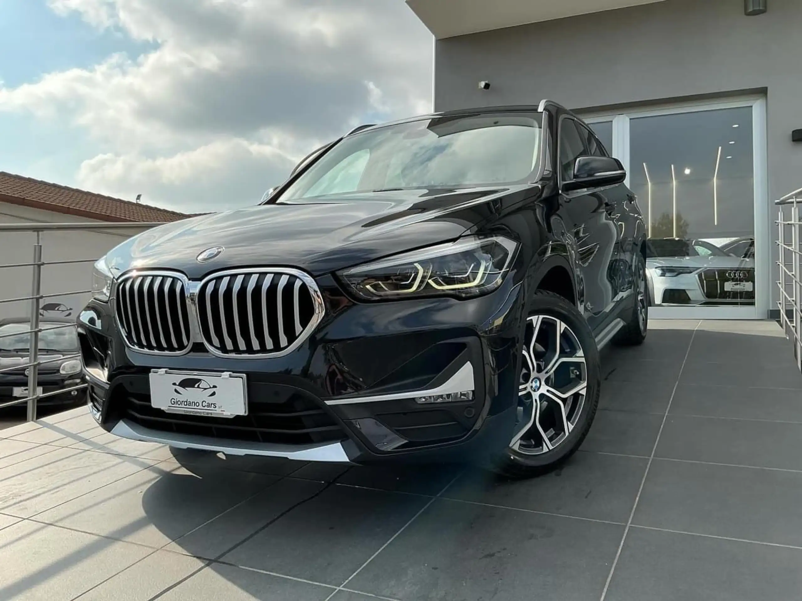 BMW - X1