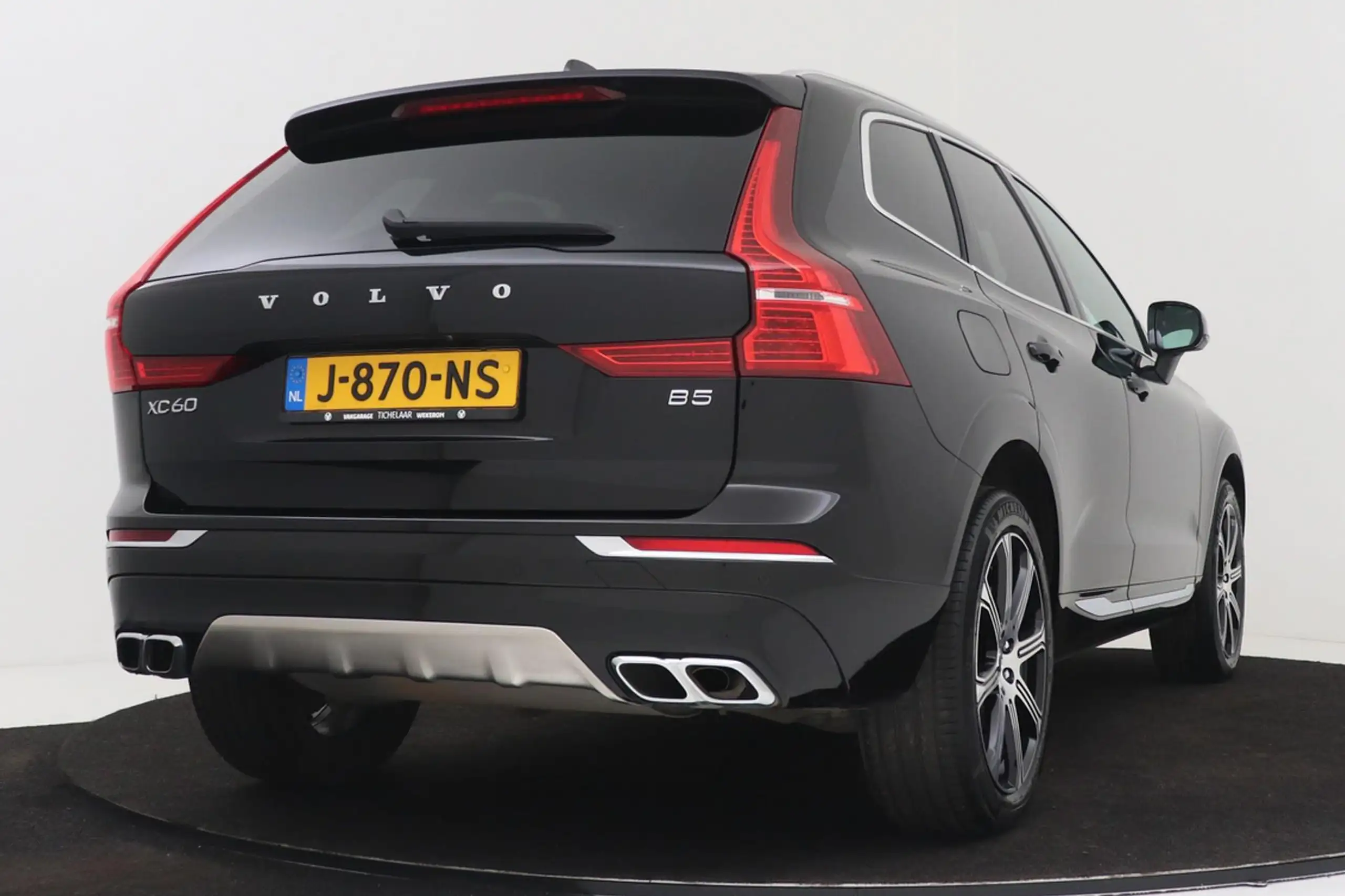 Volvo - XC60