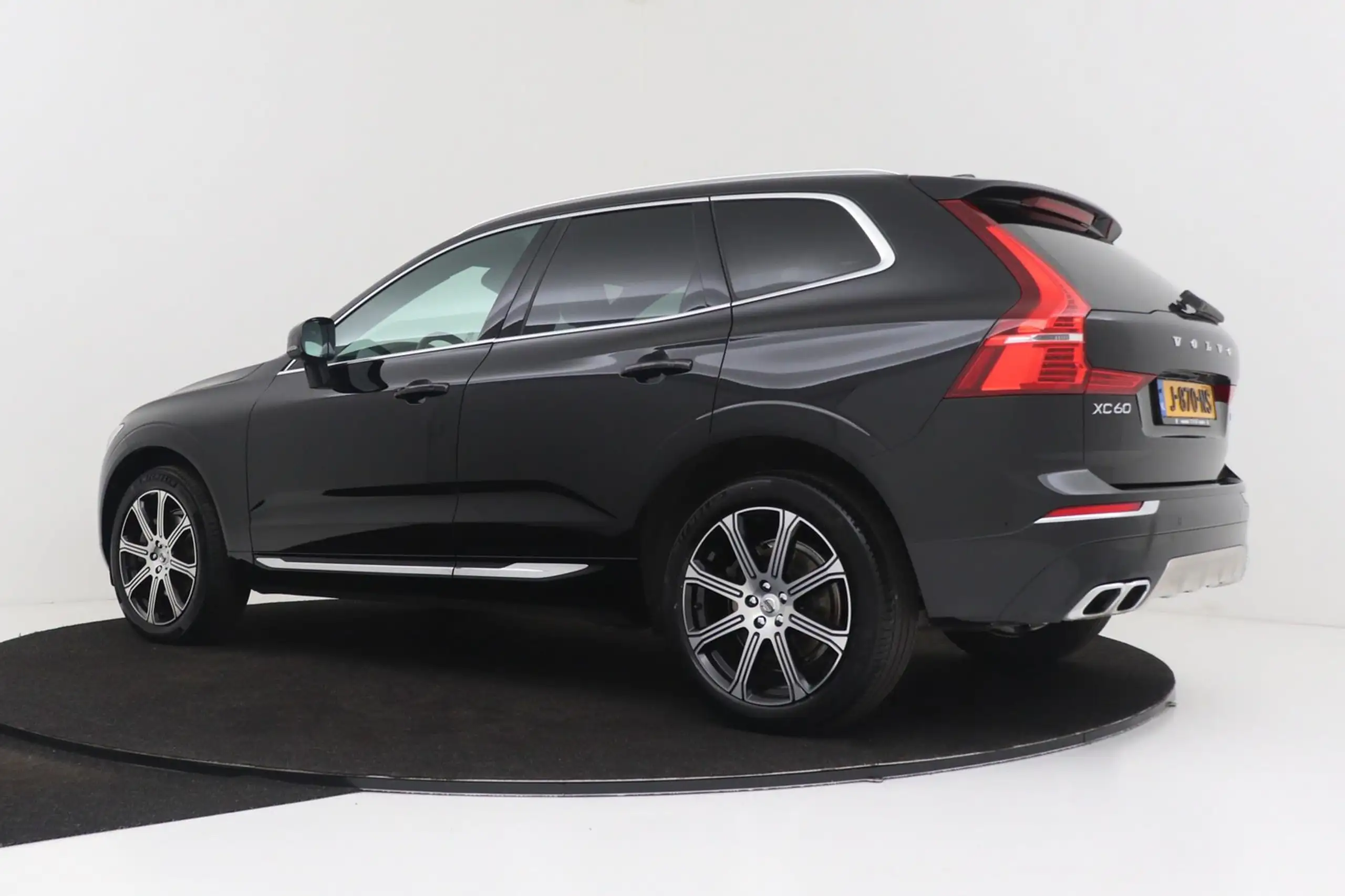 Volvo - XC60