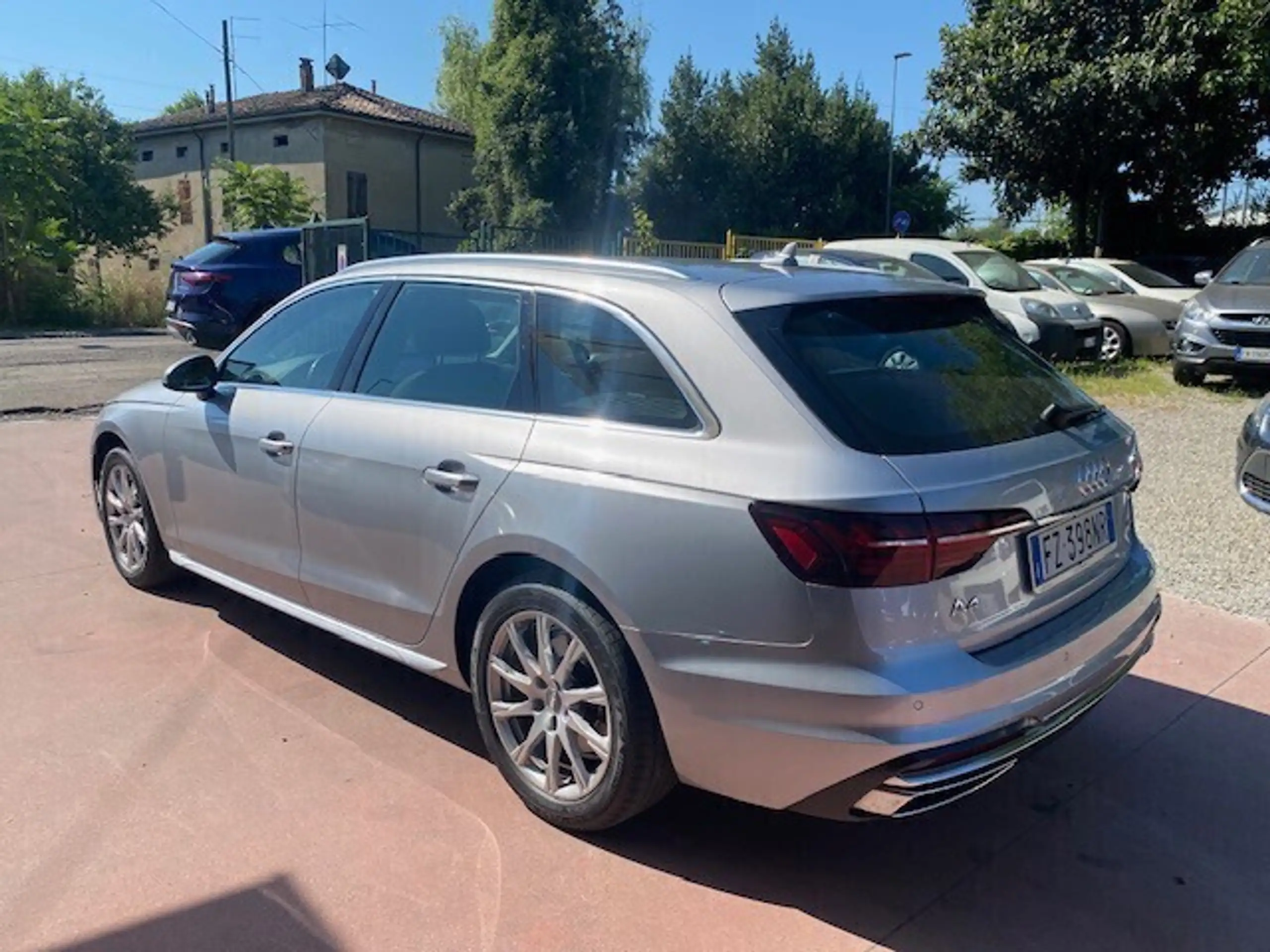 Audi - A4