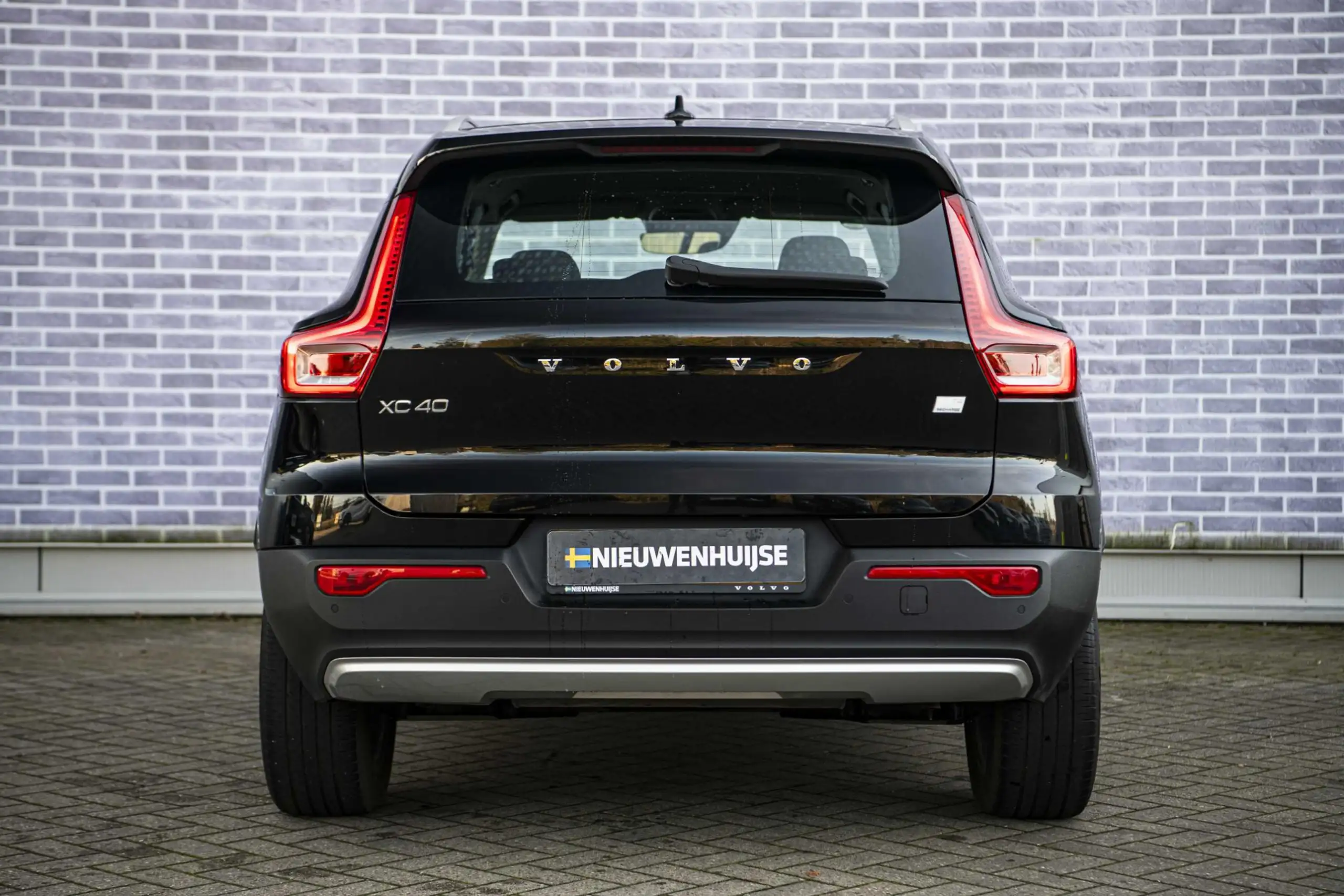 Volvo - XC40