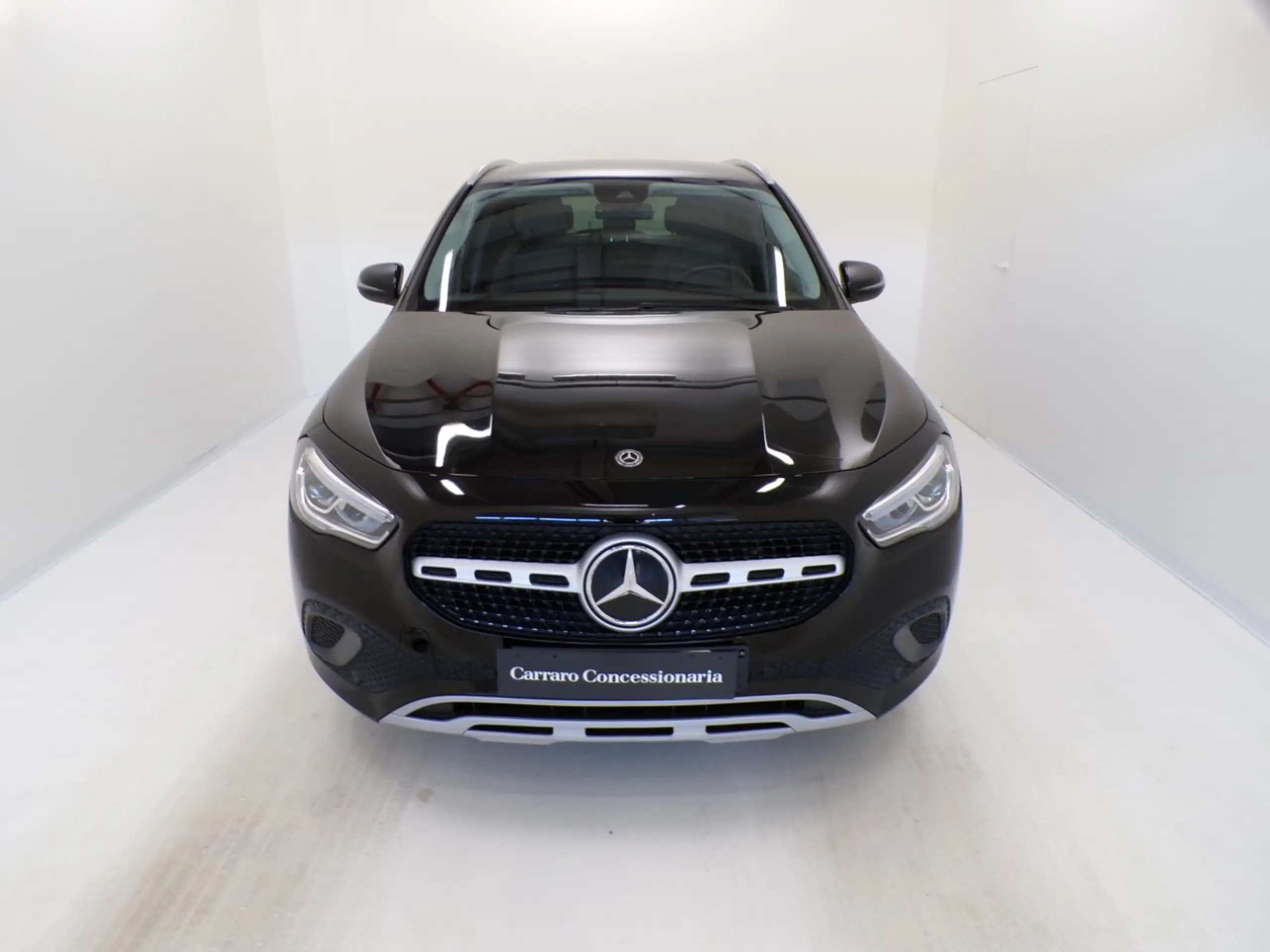 Mercedes-Benz - GLA 200