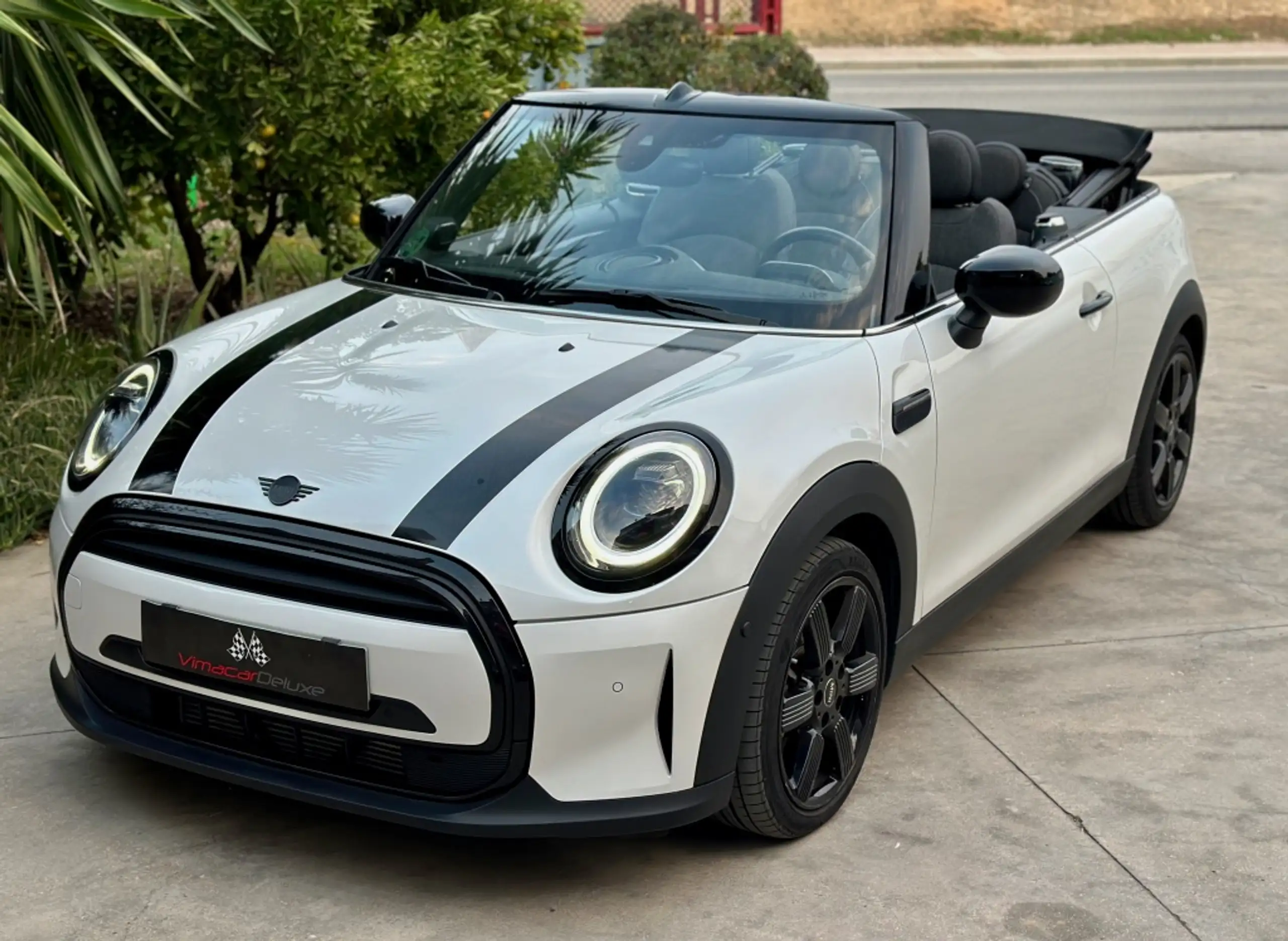 MINI - Cooper Cabrio