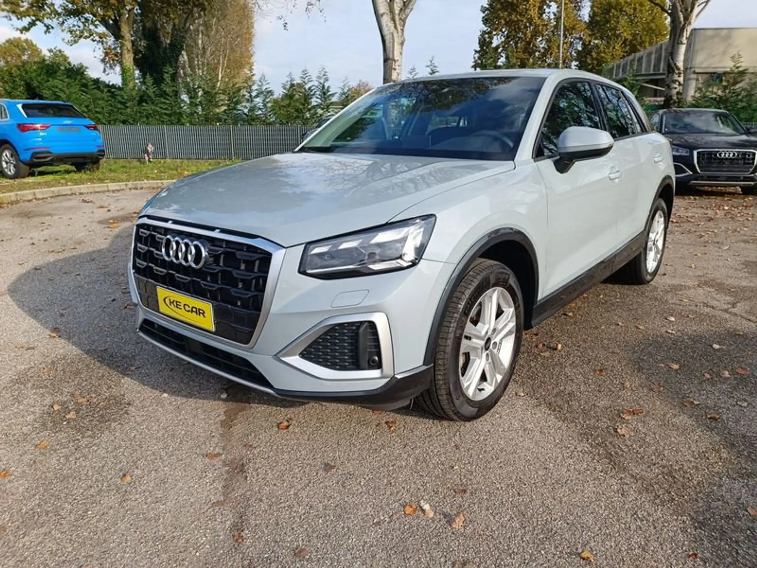 Audi - Q2