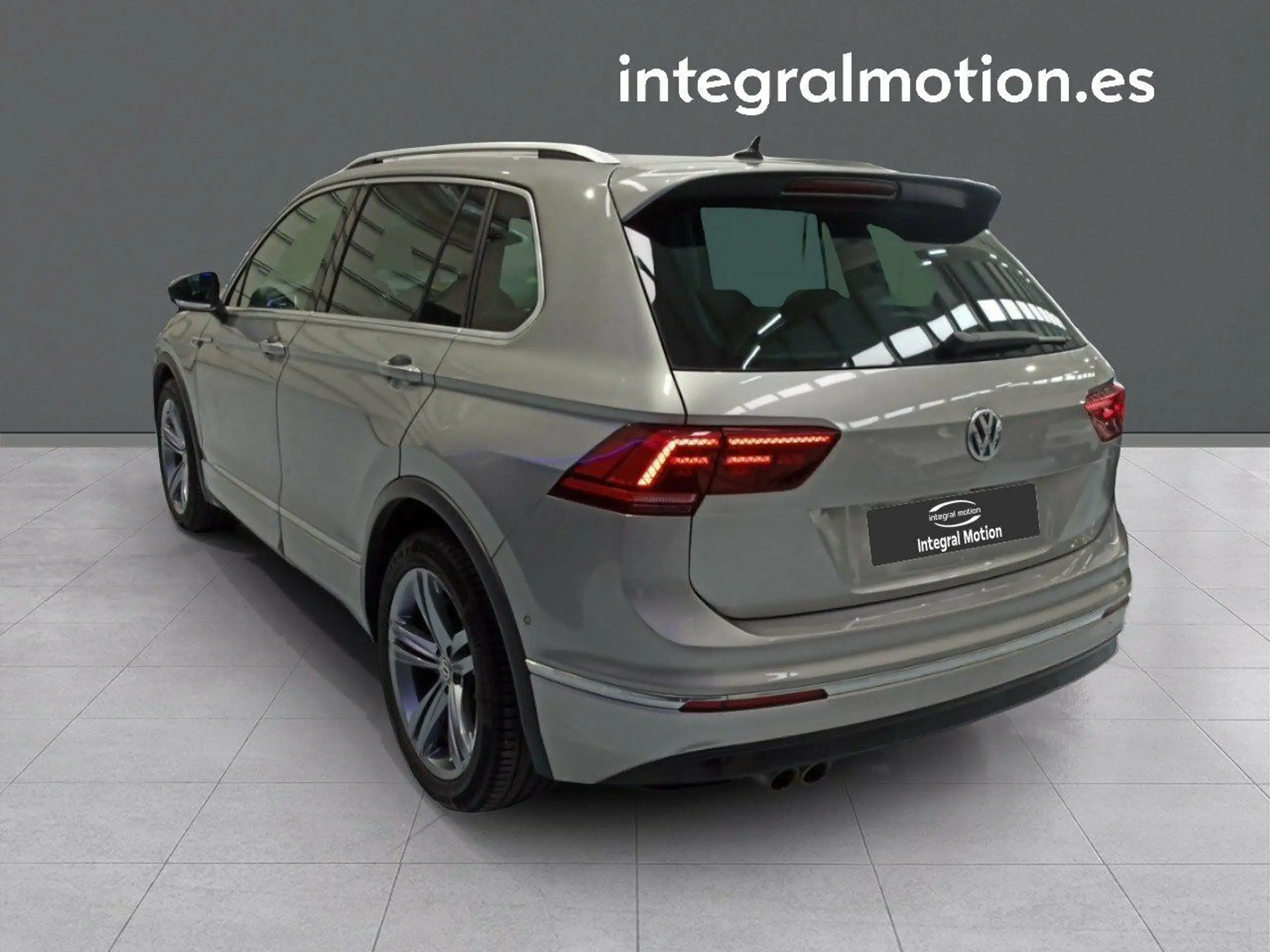 Volkswagen - Tiguan