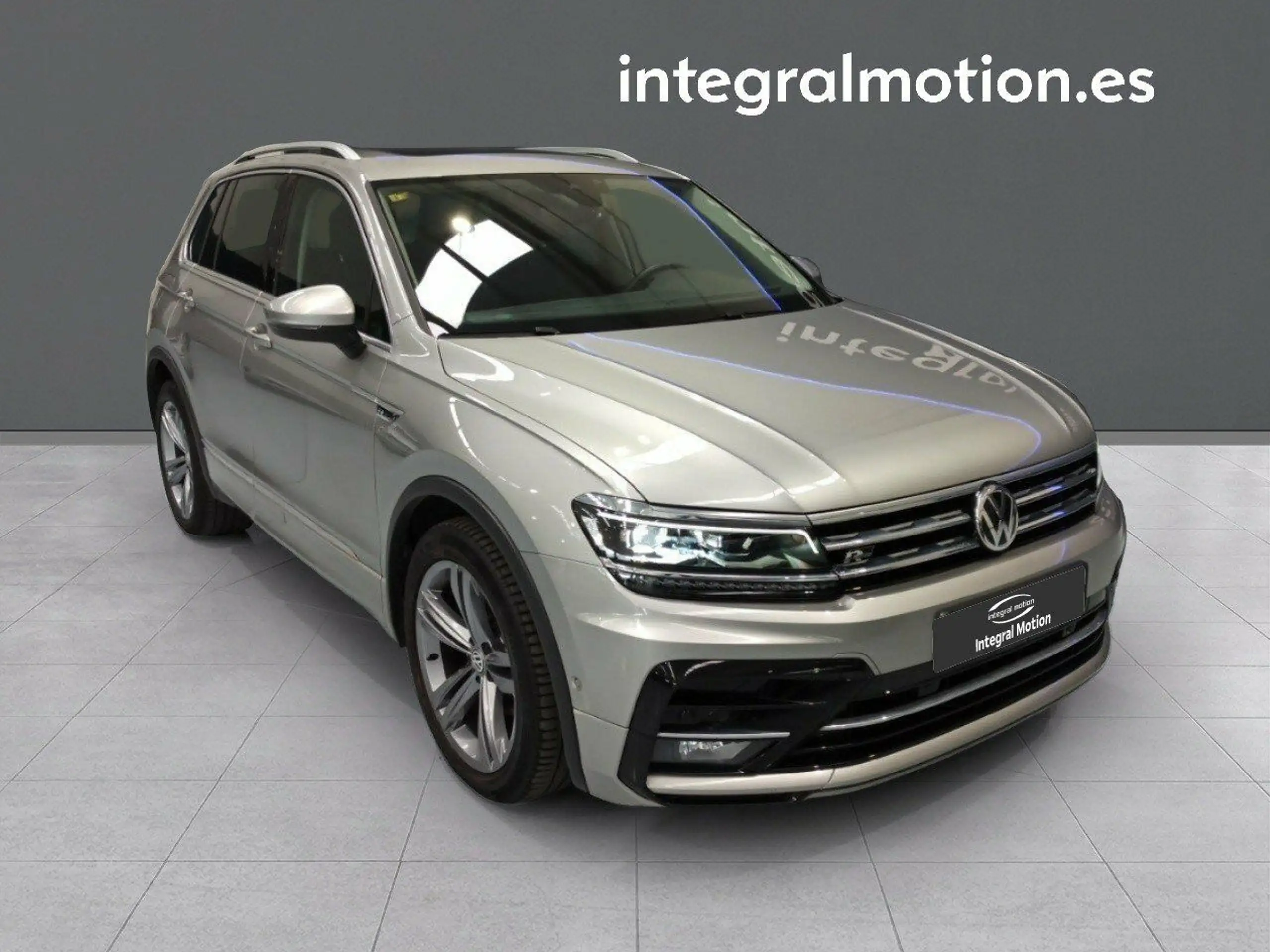 Volkswagen - Tiguan