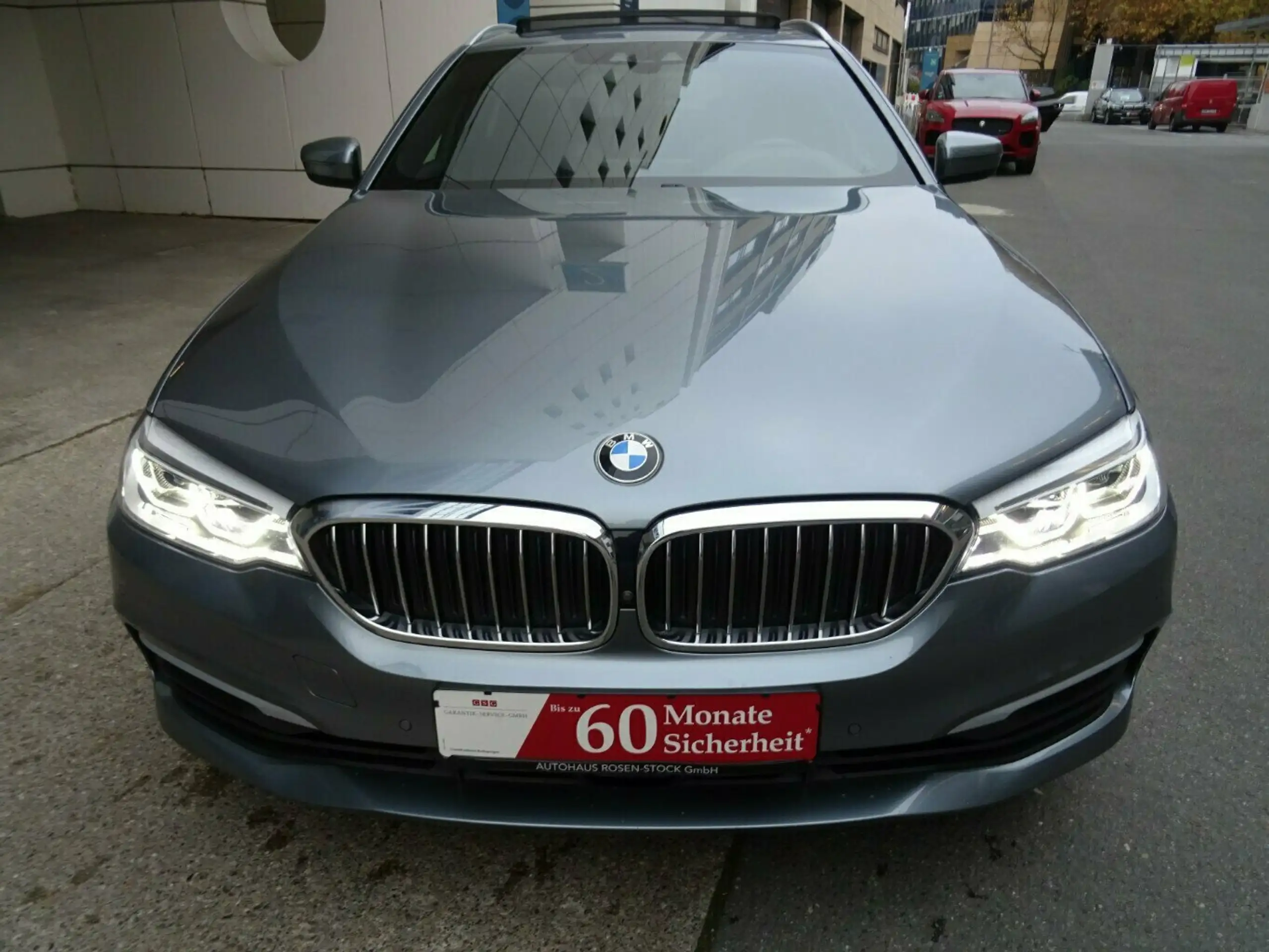 BMW - 520