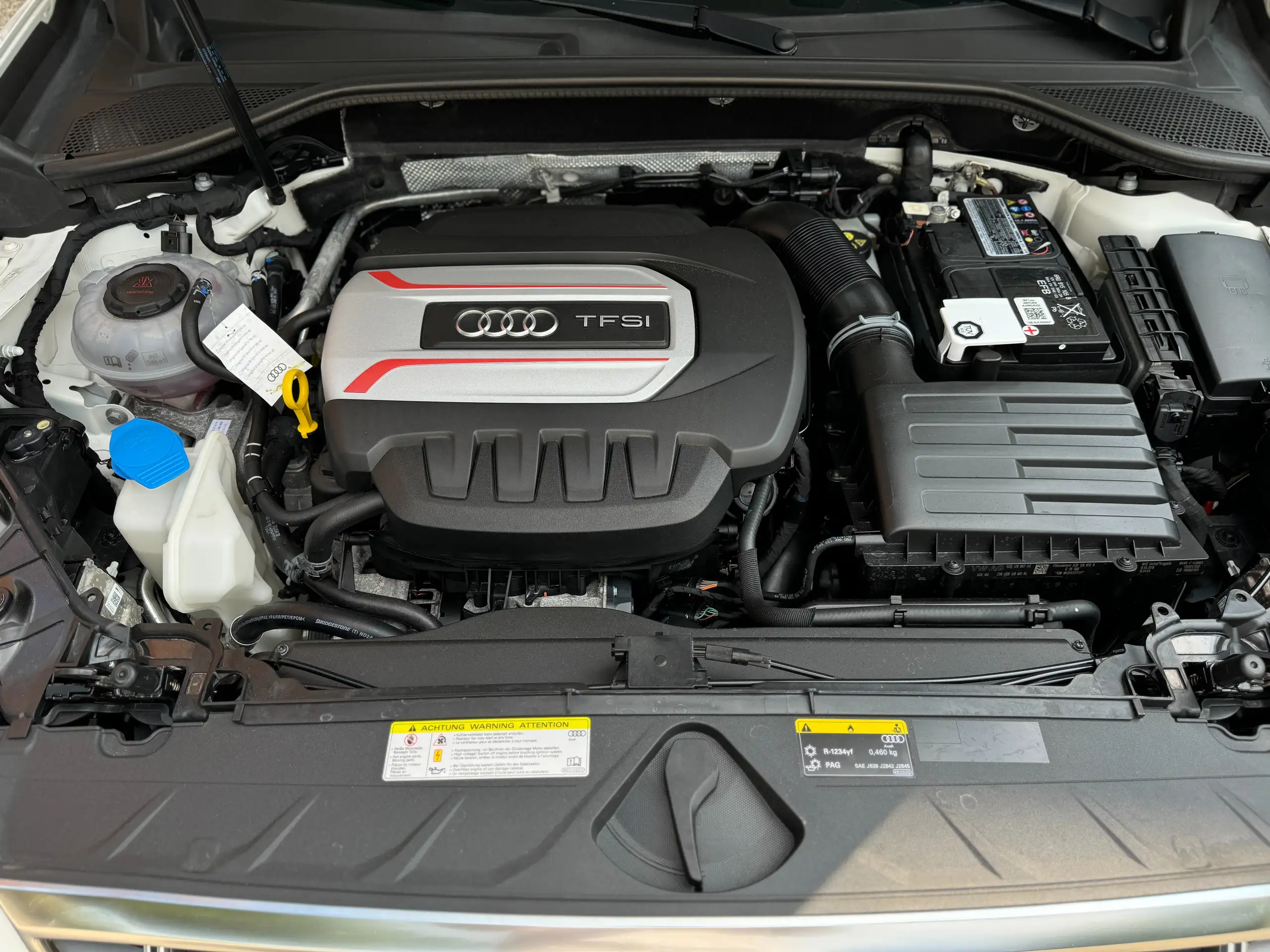 Audi - SQ2