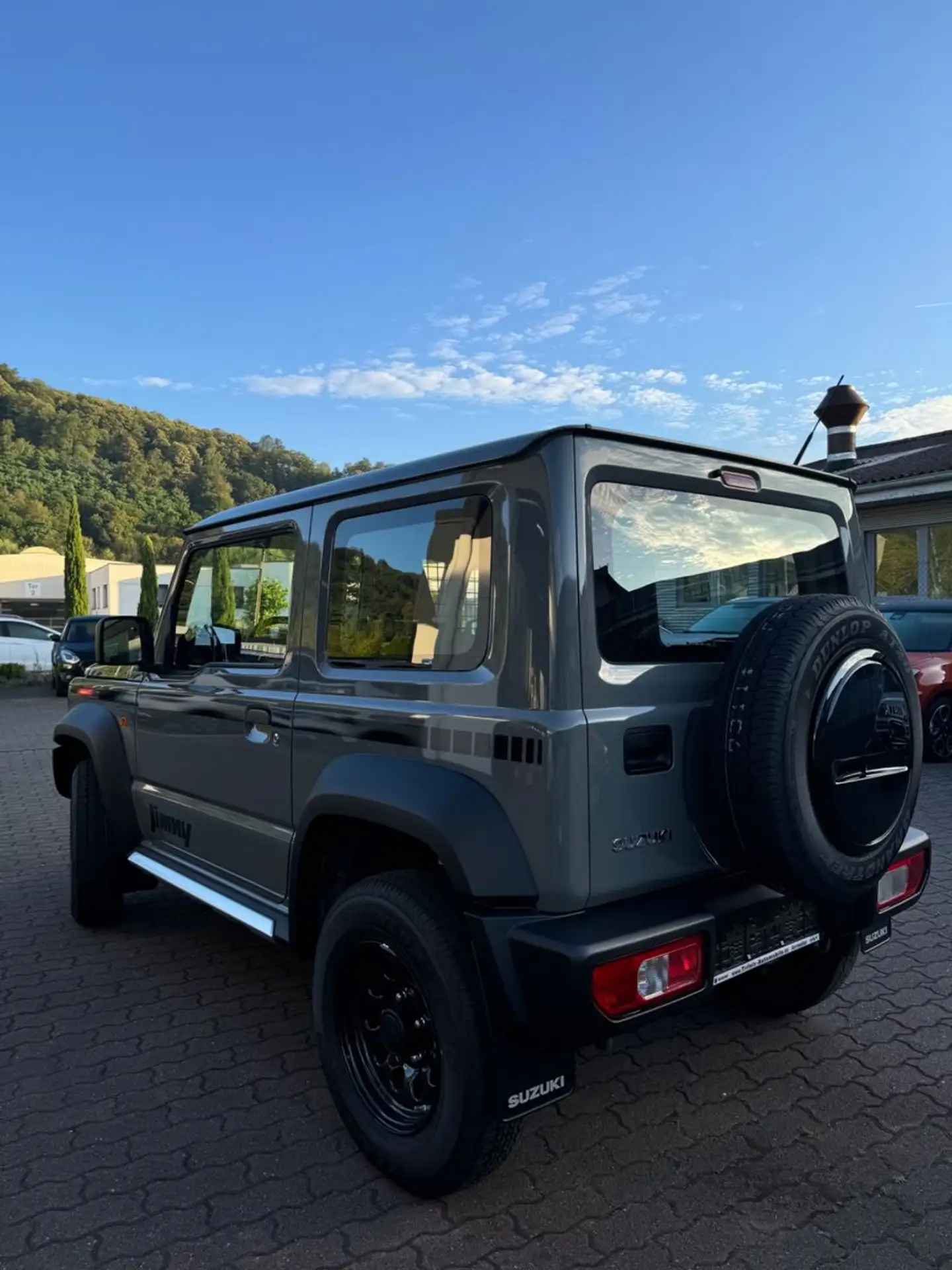 Suzuki - Jimny