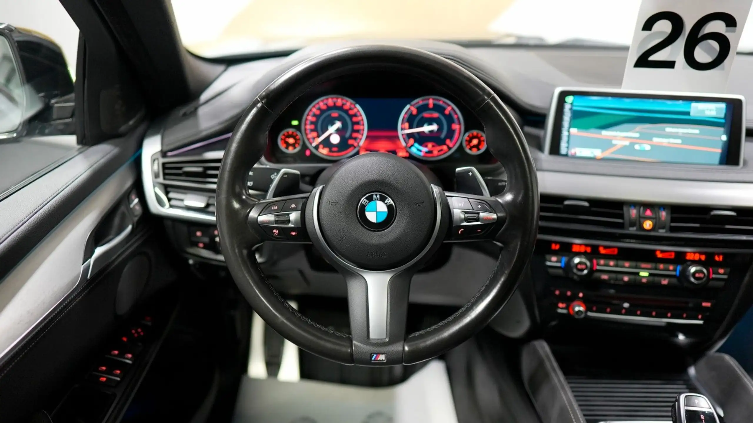 BMW - X6