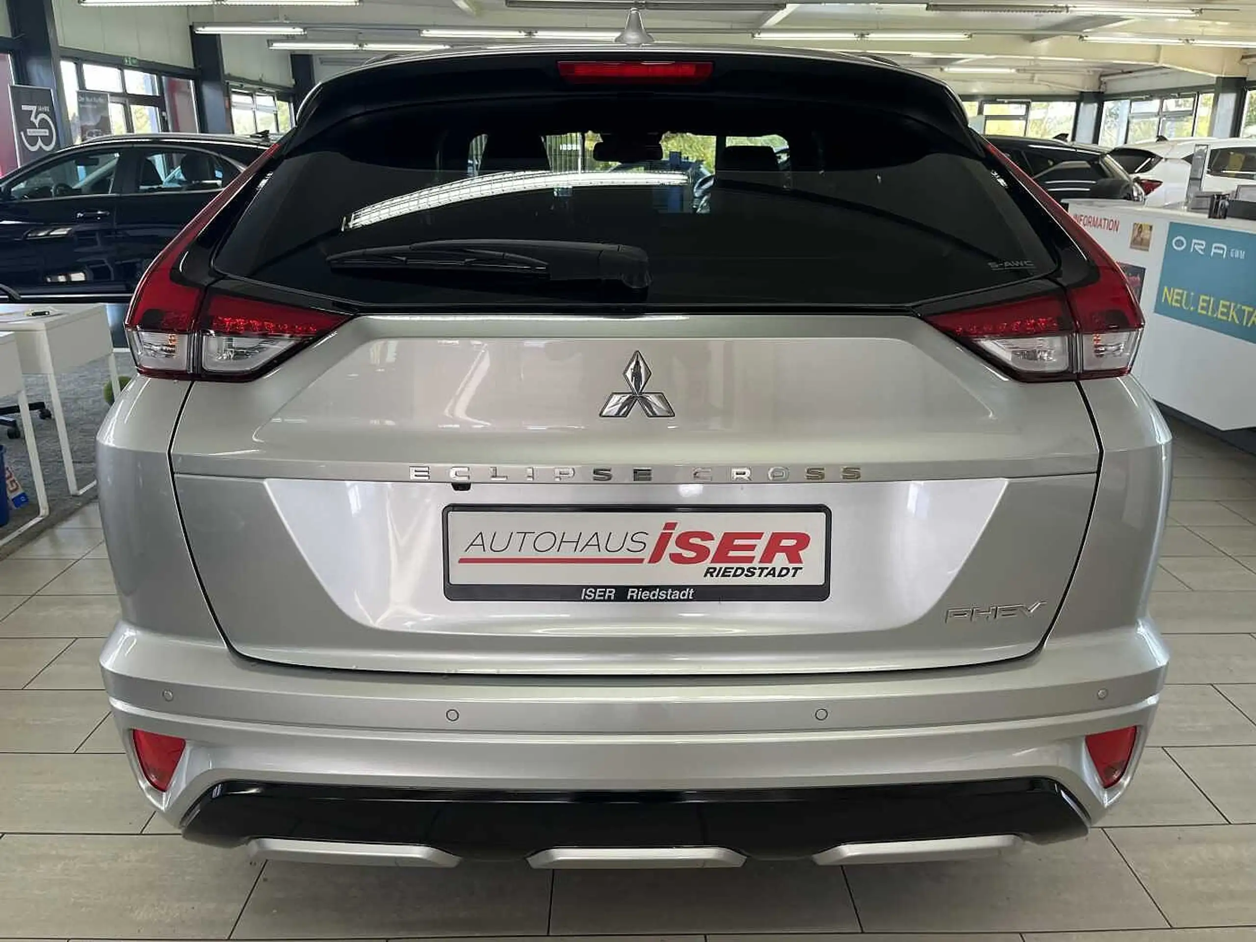 Mitsubishi - Eclipse Cross