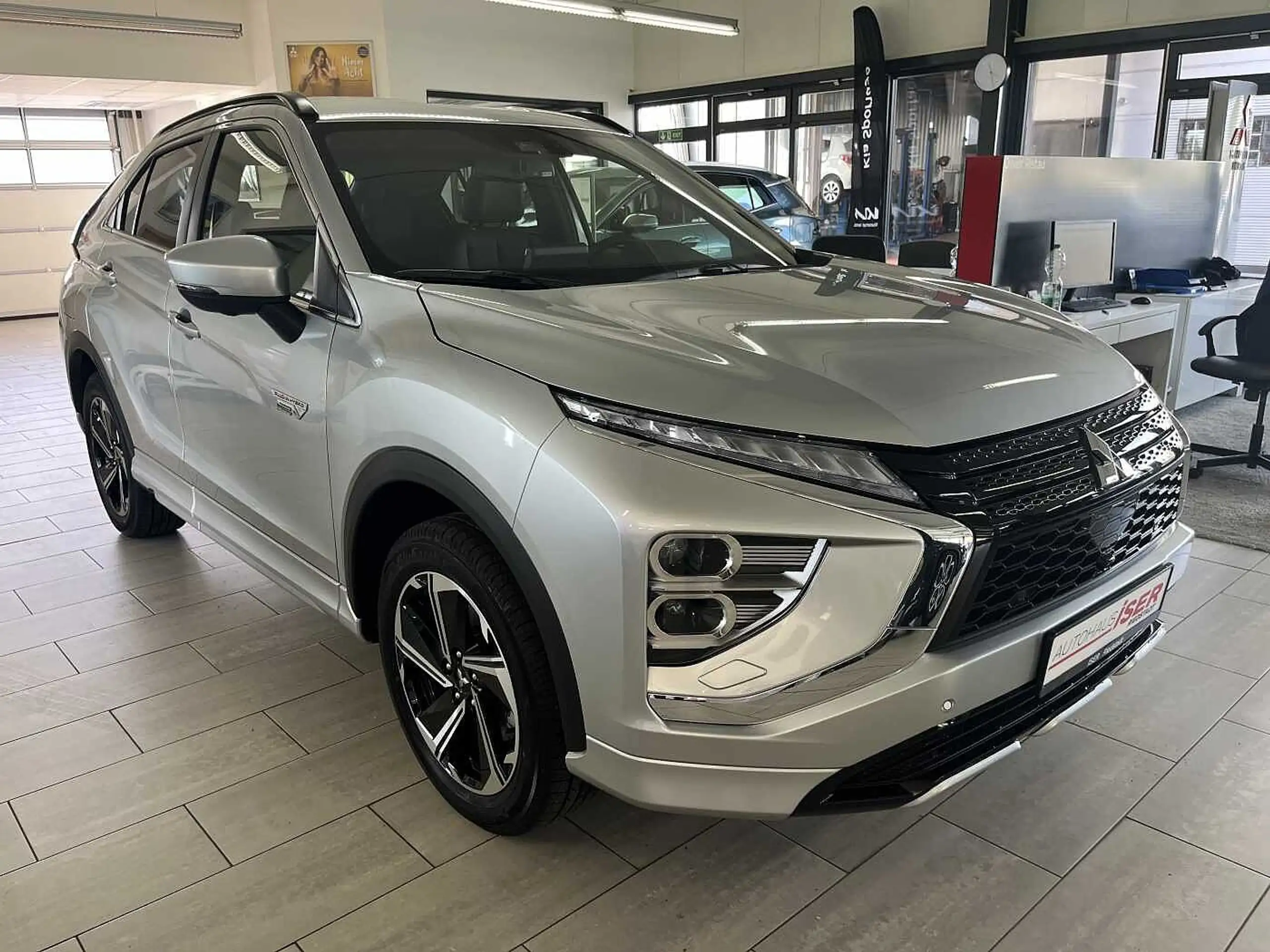 Mitsubishi - Eclipse Cross