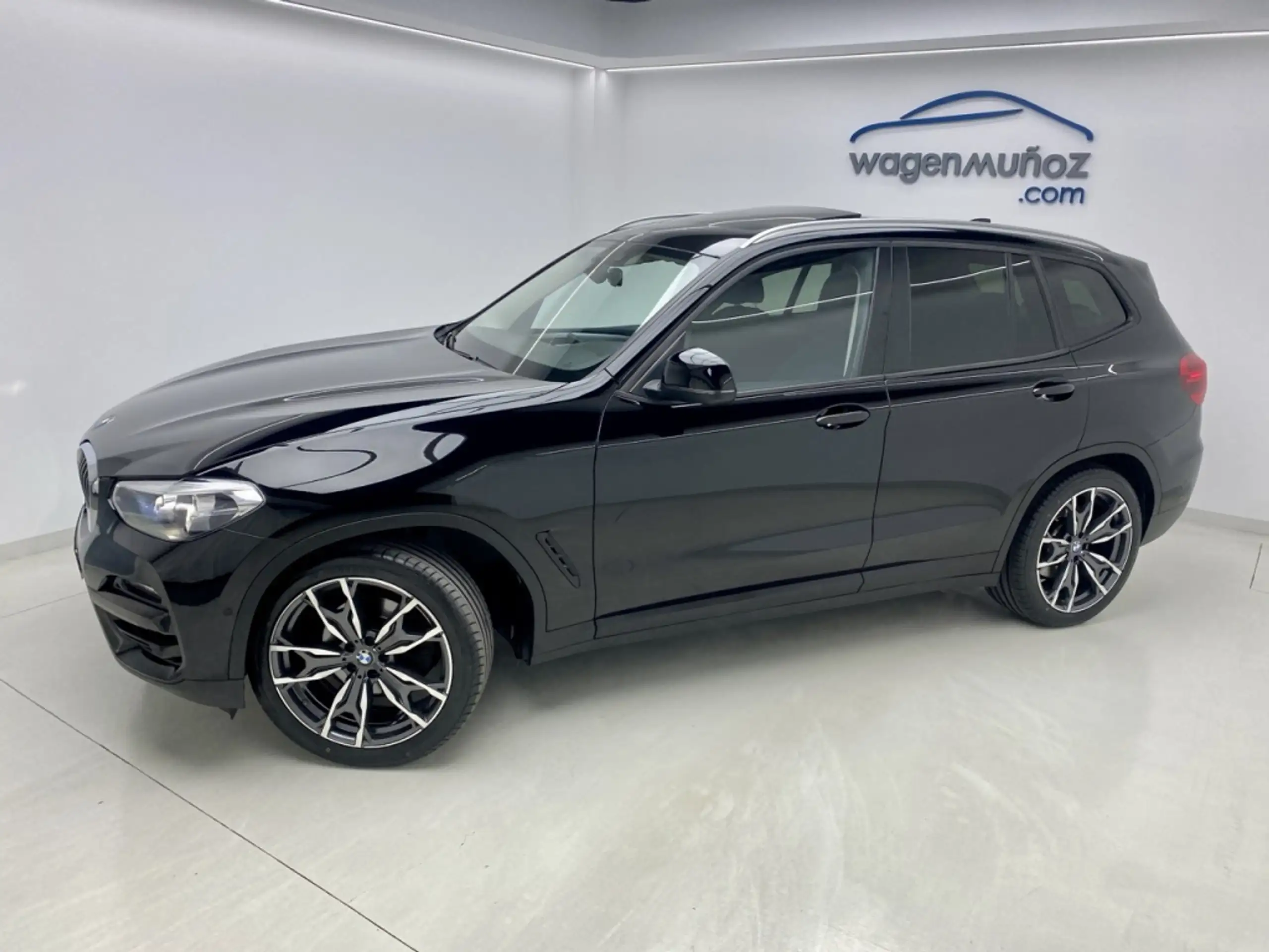 BMW - X3