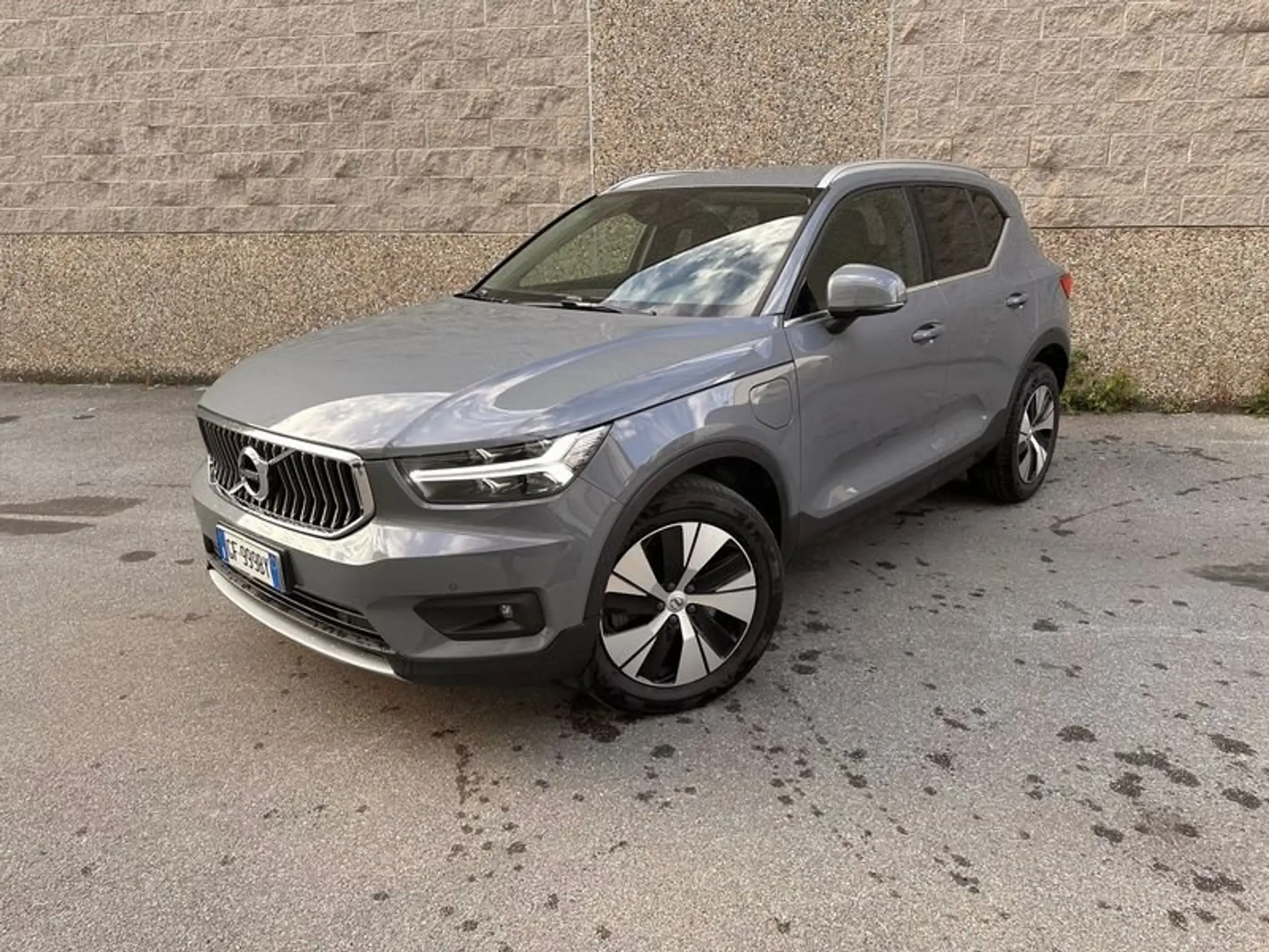 Volvo - XC40