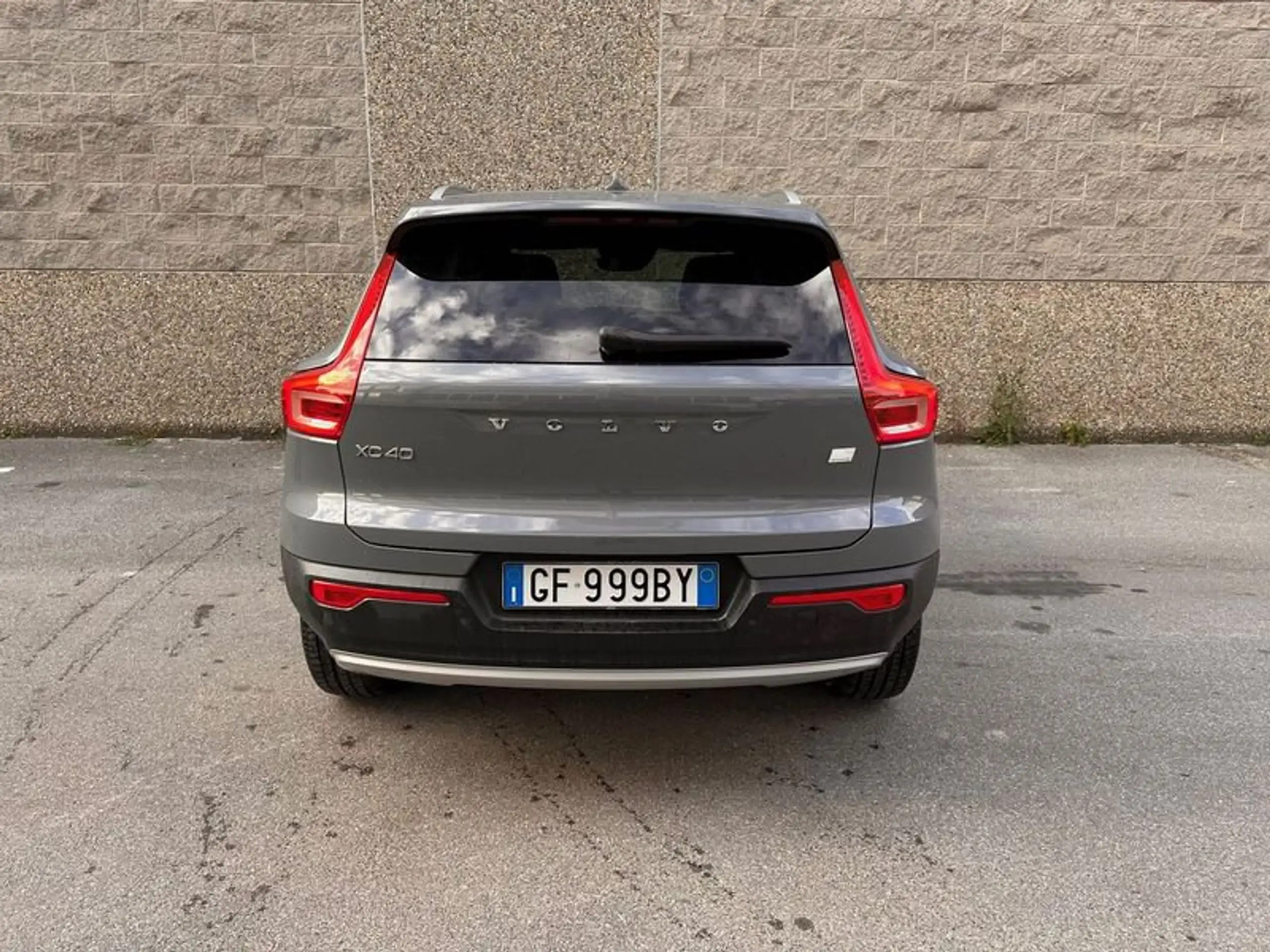 Volvo - XC40