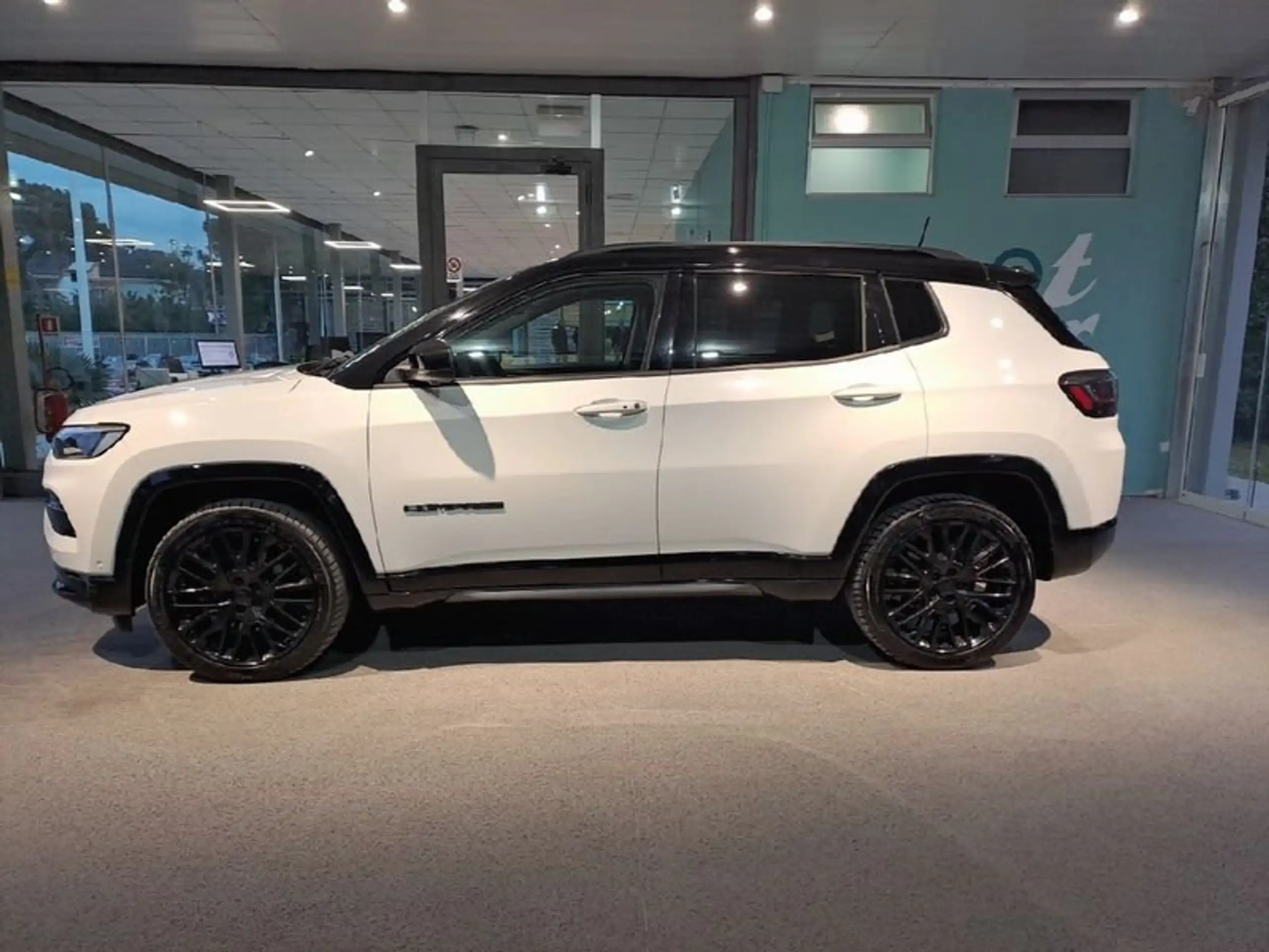 Jeep - Compass