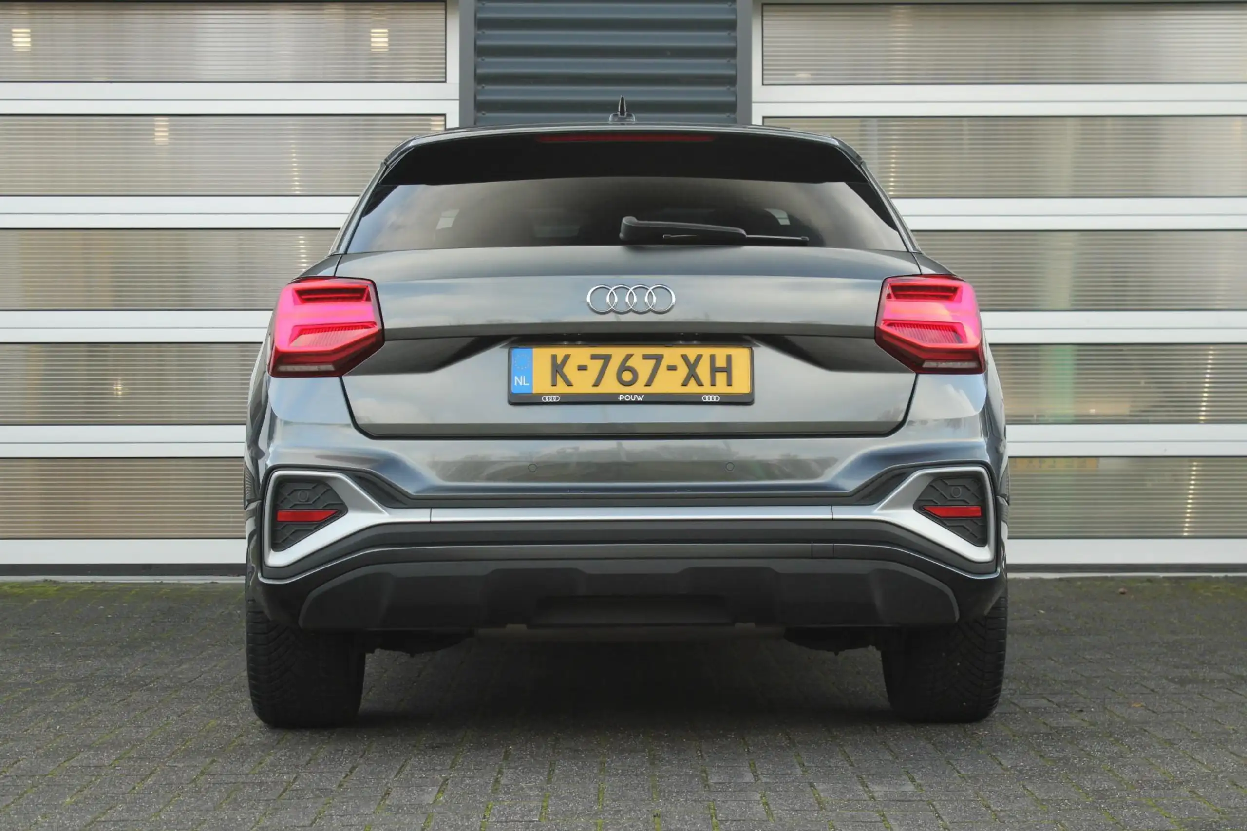 Audi - Q2