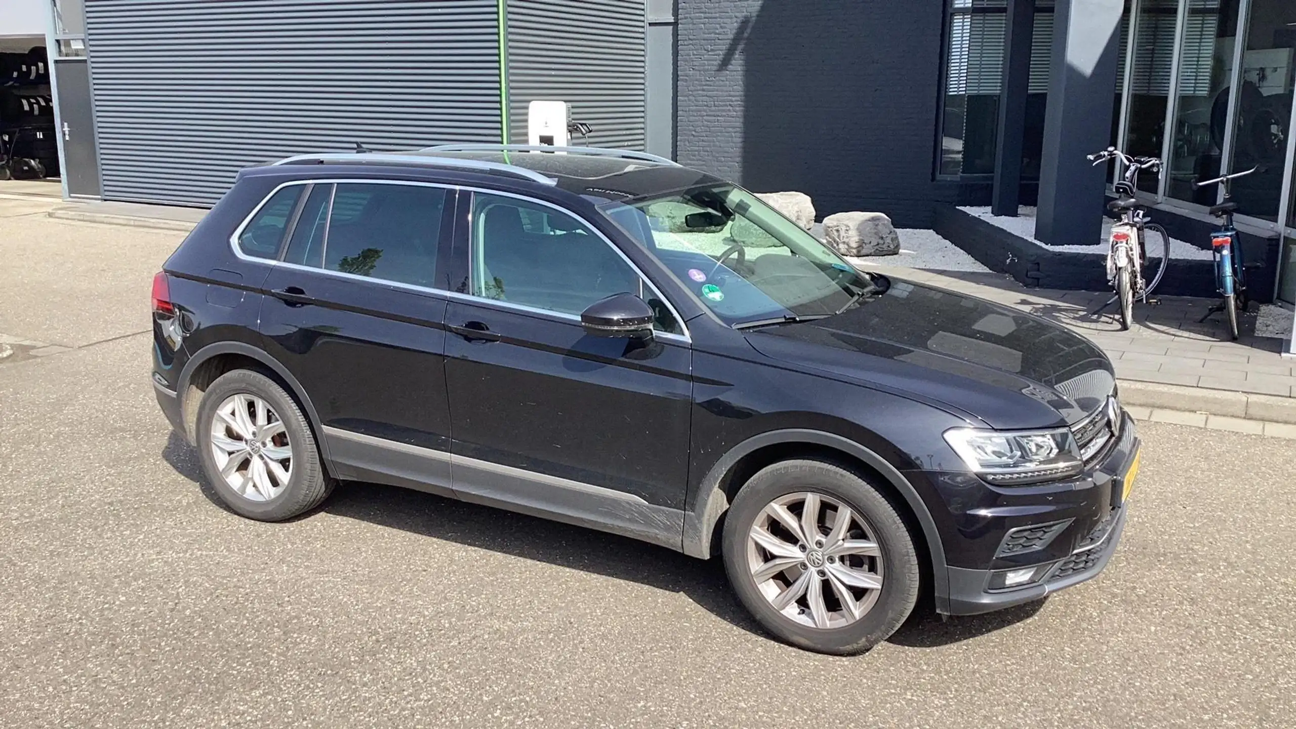 Volkswagen - Tiguan