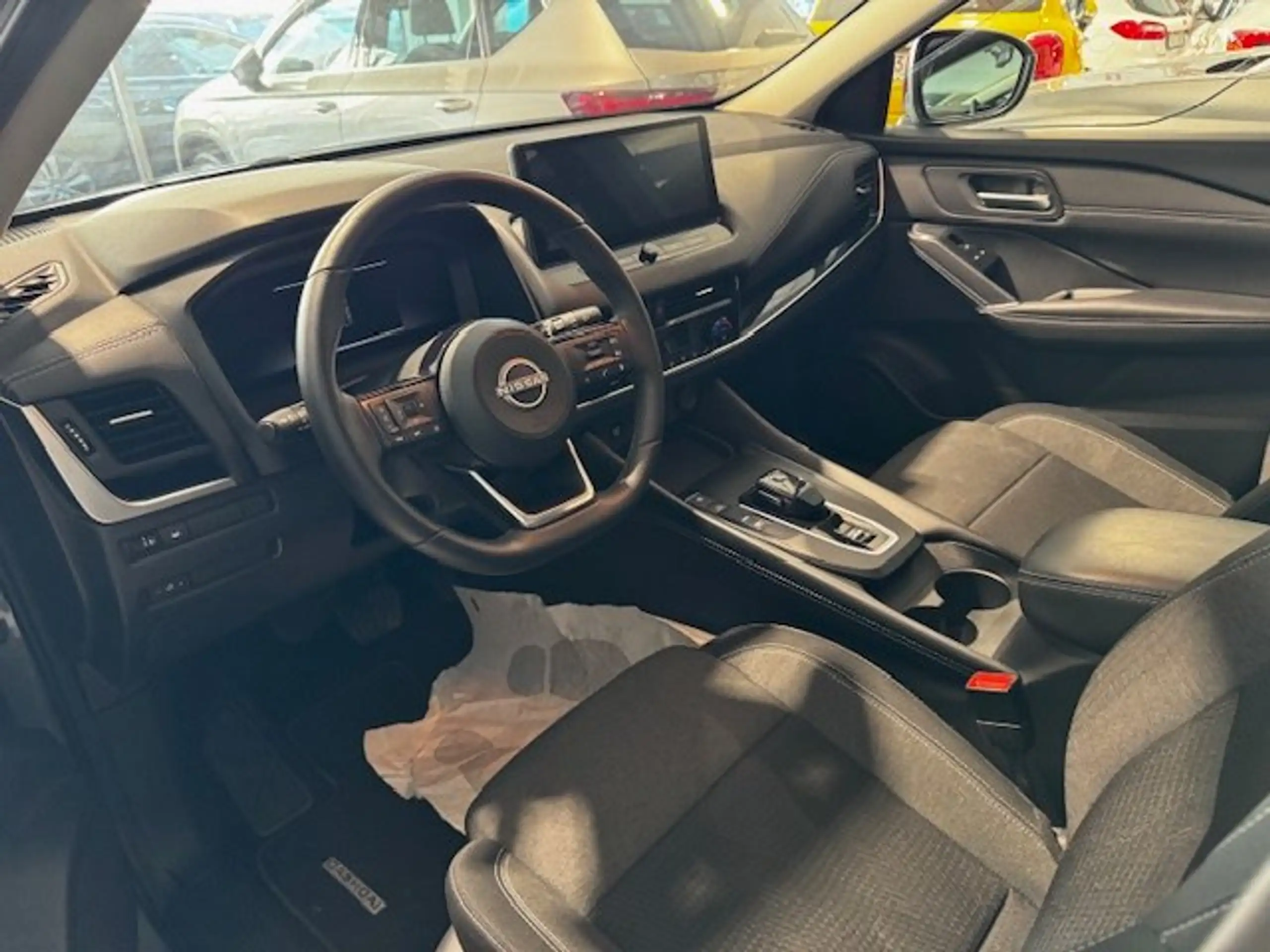 Nissan - Qashqai