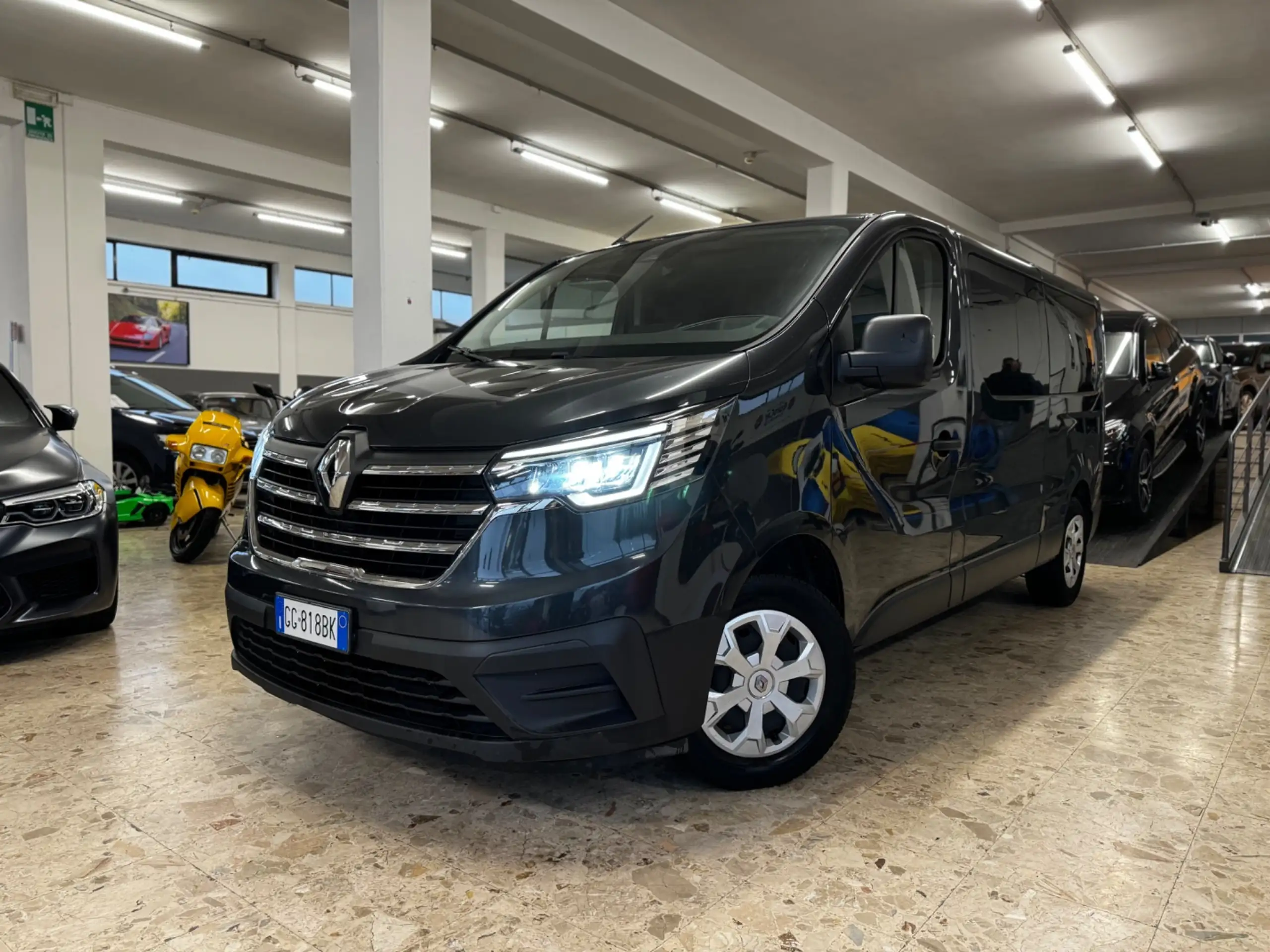 Renault - Trafic