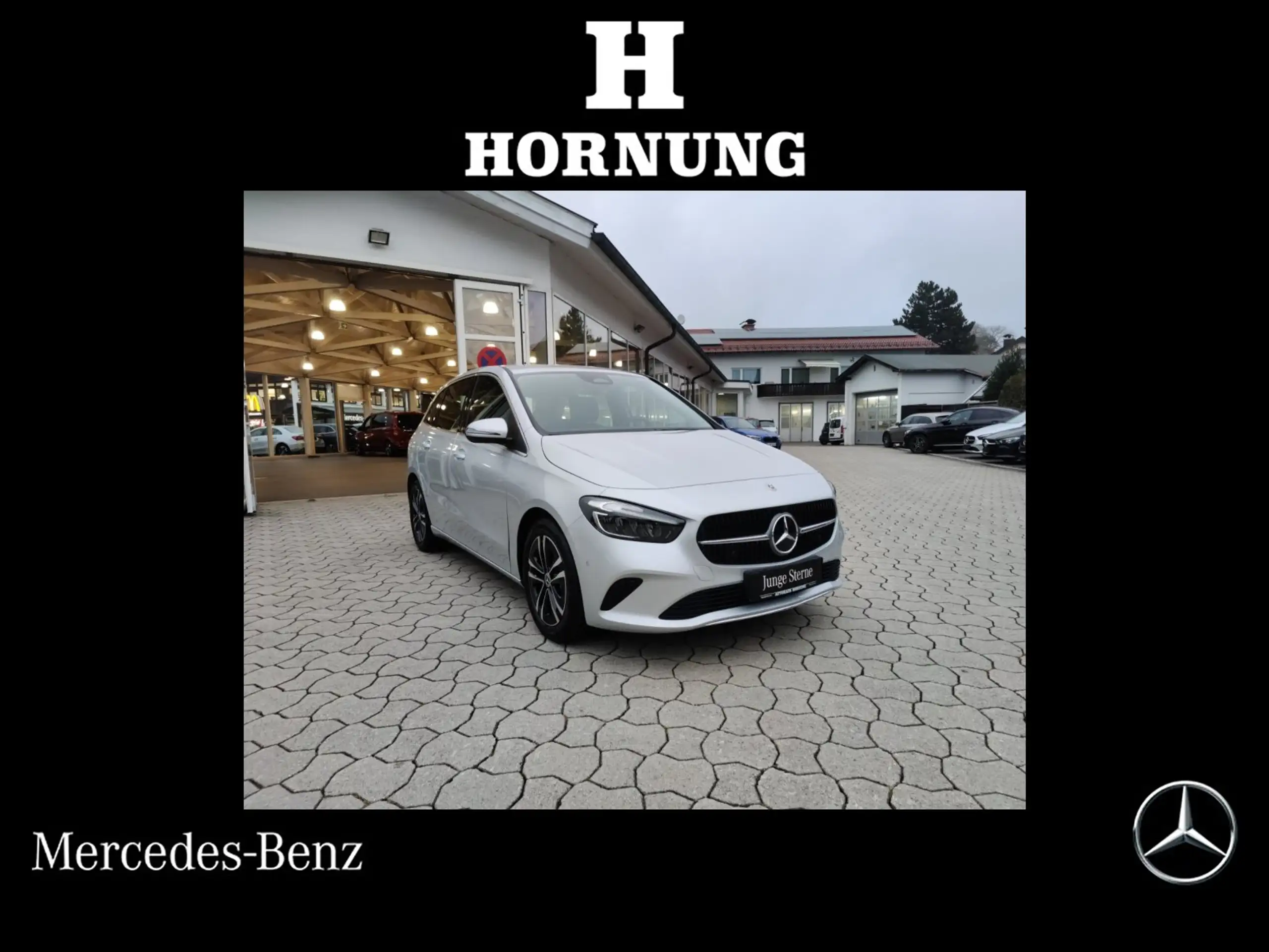 Mercedes-Benz B 180 2023