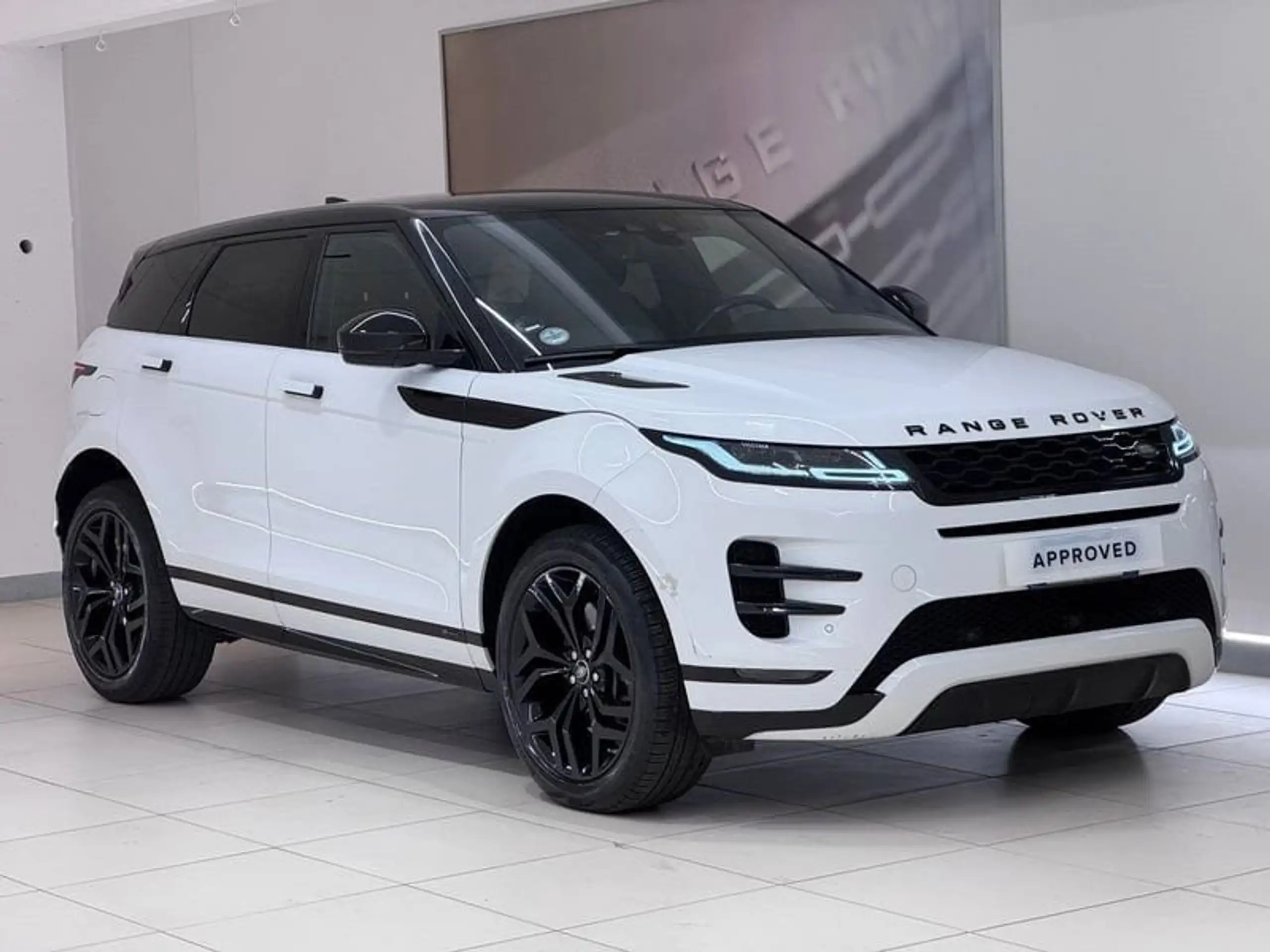 Land Rover - Range Rover Evoque