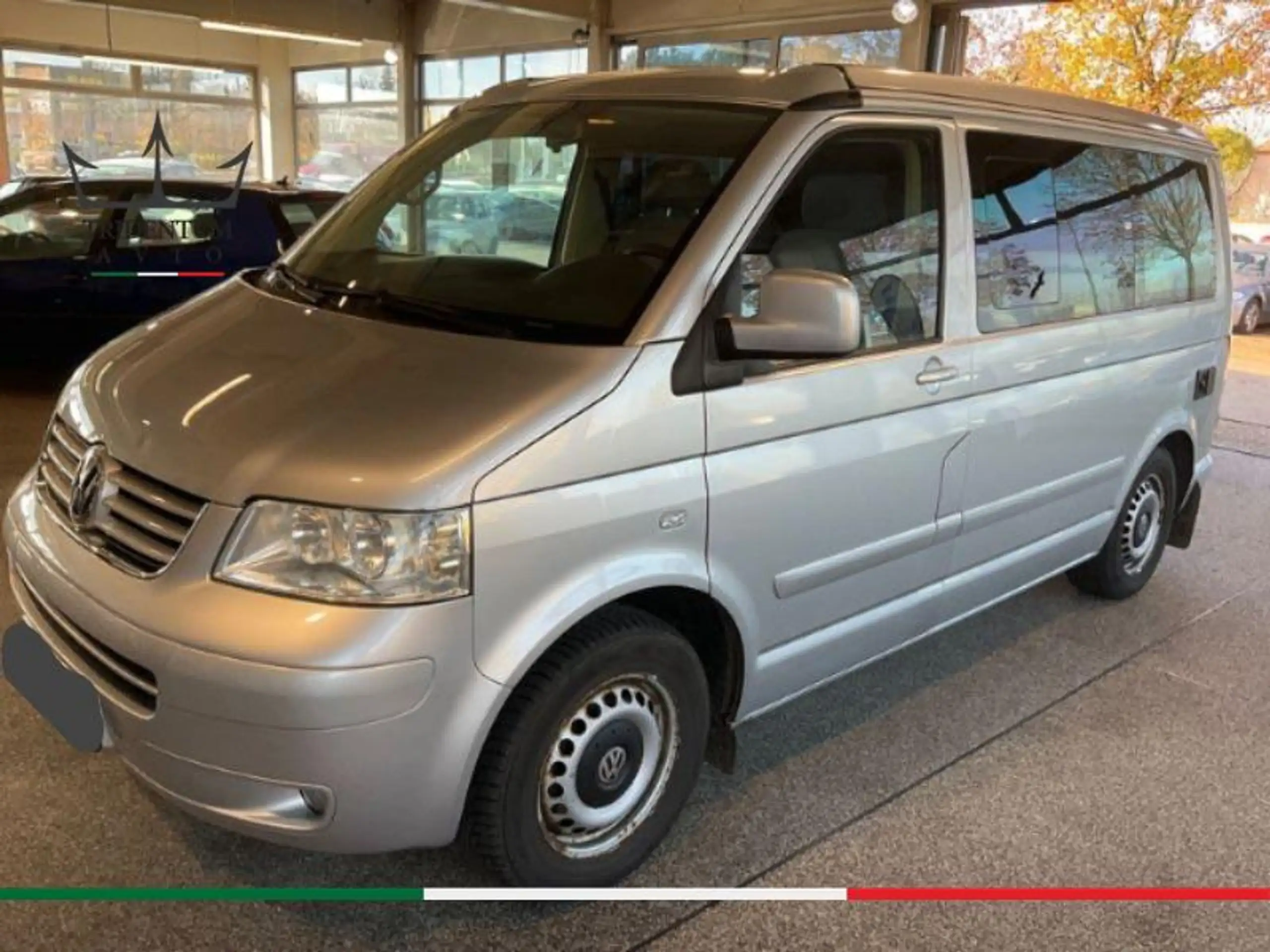 Volkswagen - T5 California