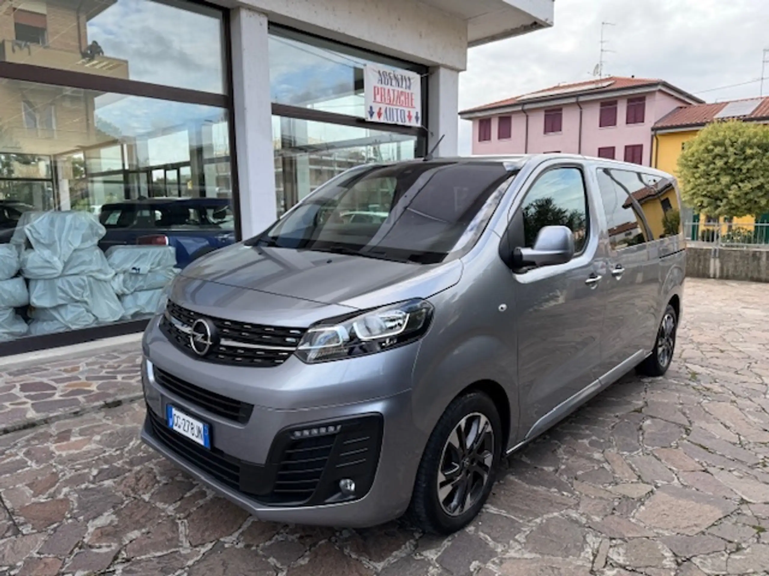 Opel Zafira Life 2021