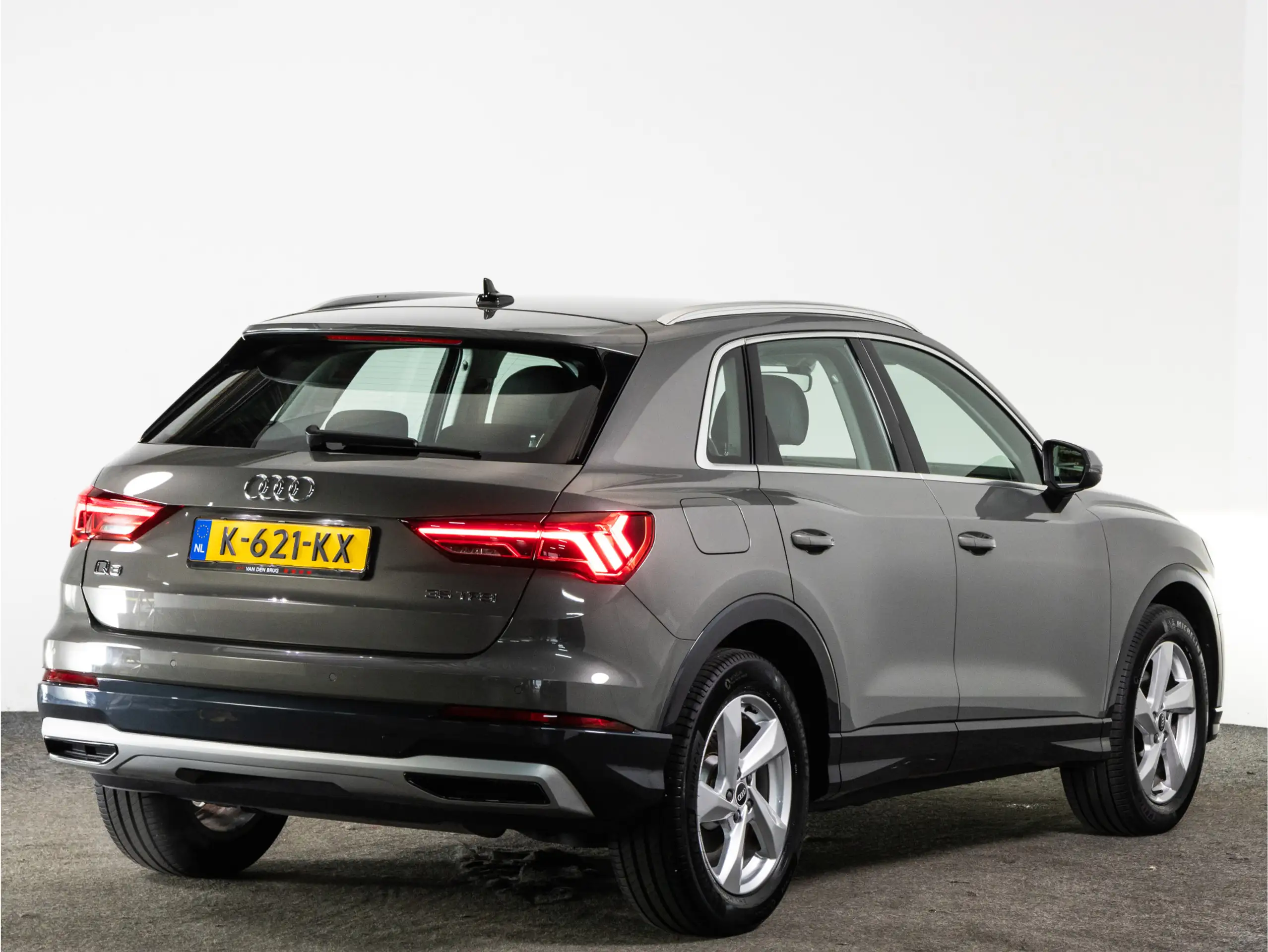 Audi - Q3