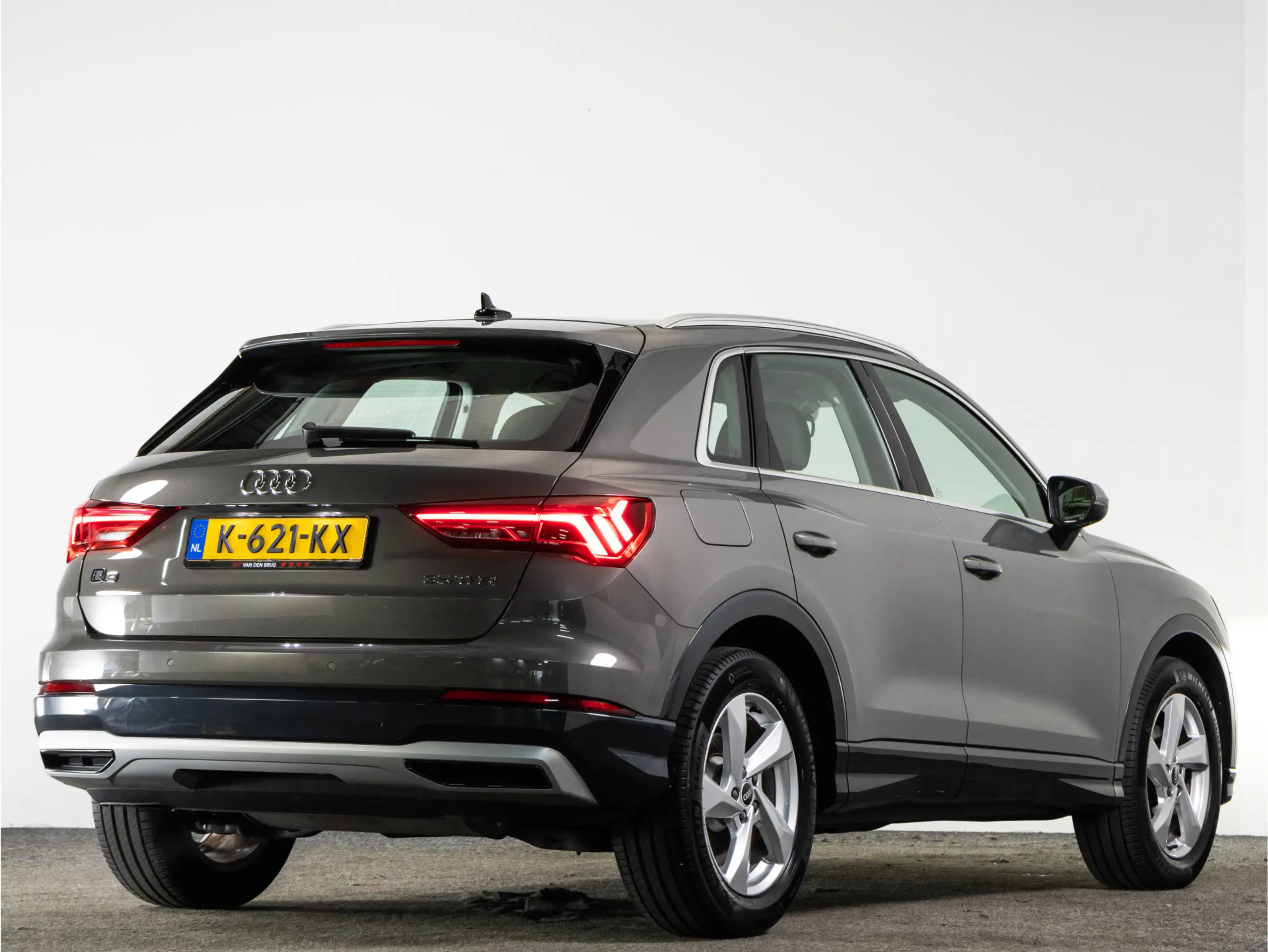 Audi - Q3