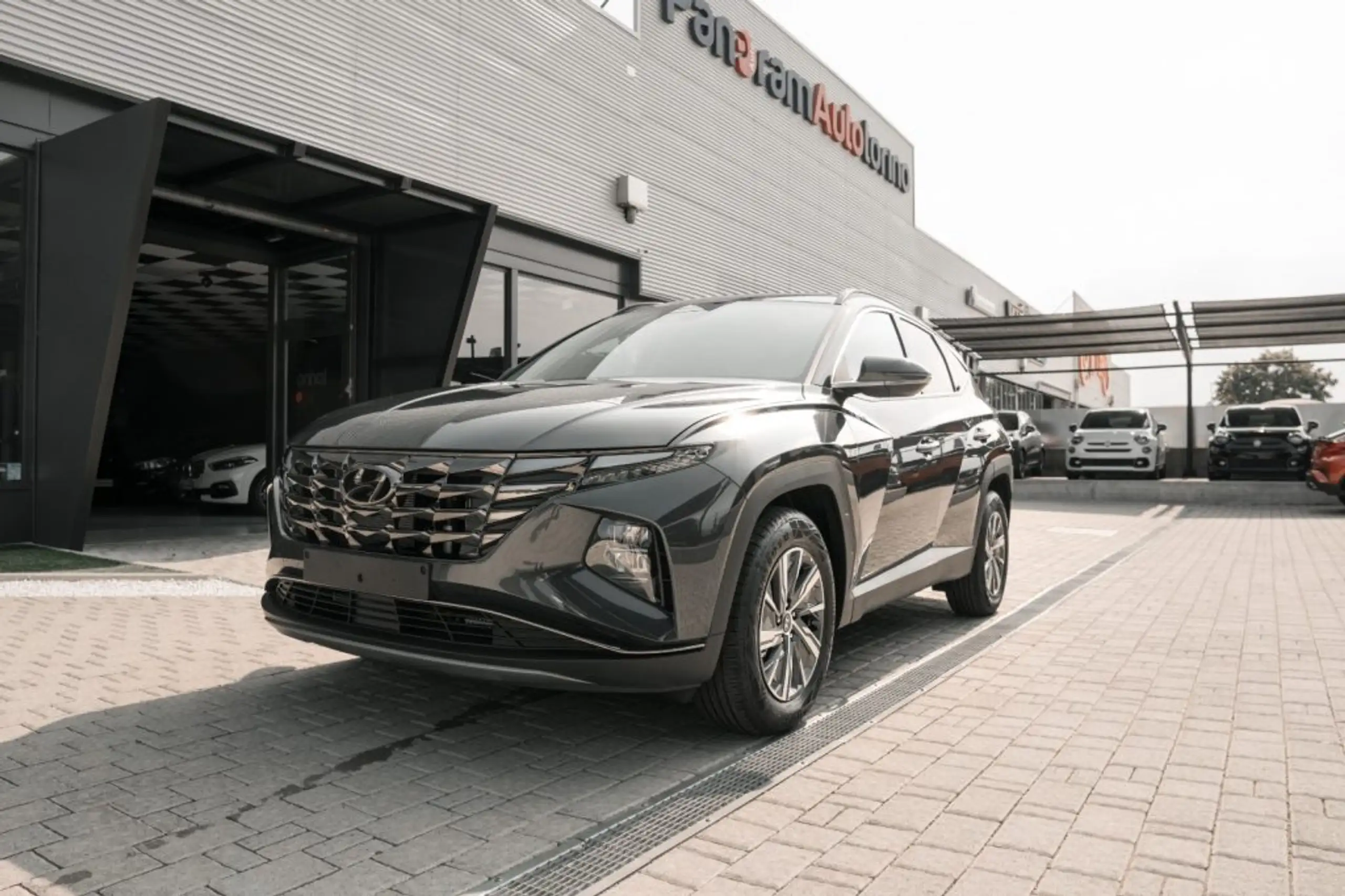 Hyundai - TUCSON