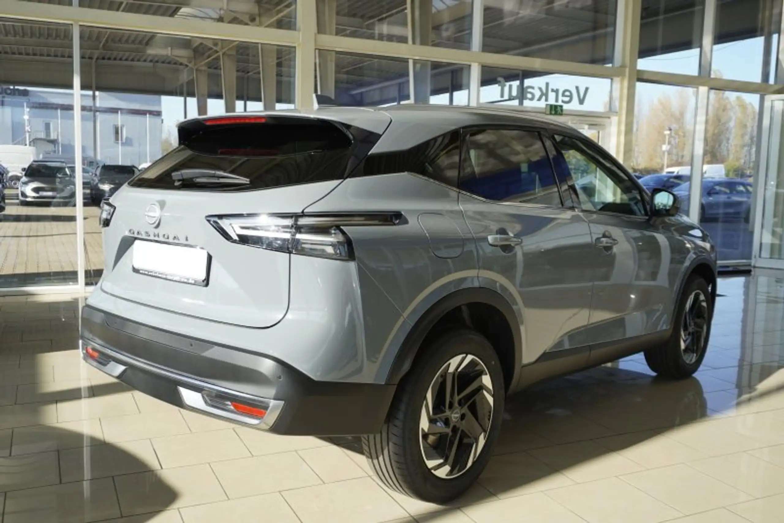 Nissan - Qashqai