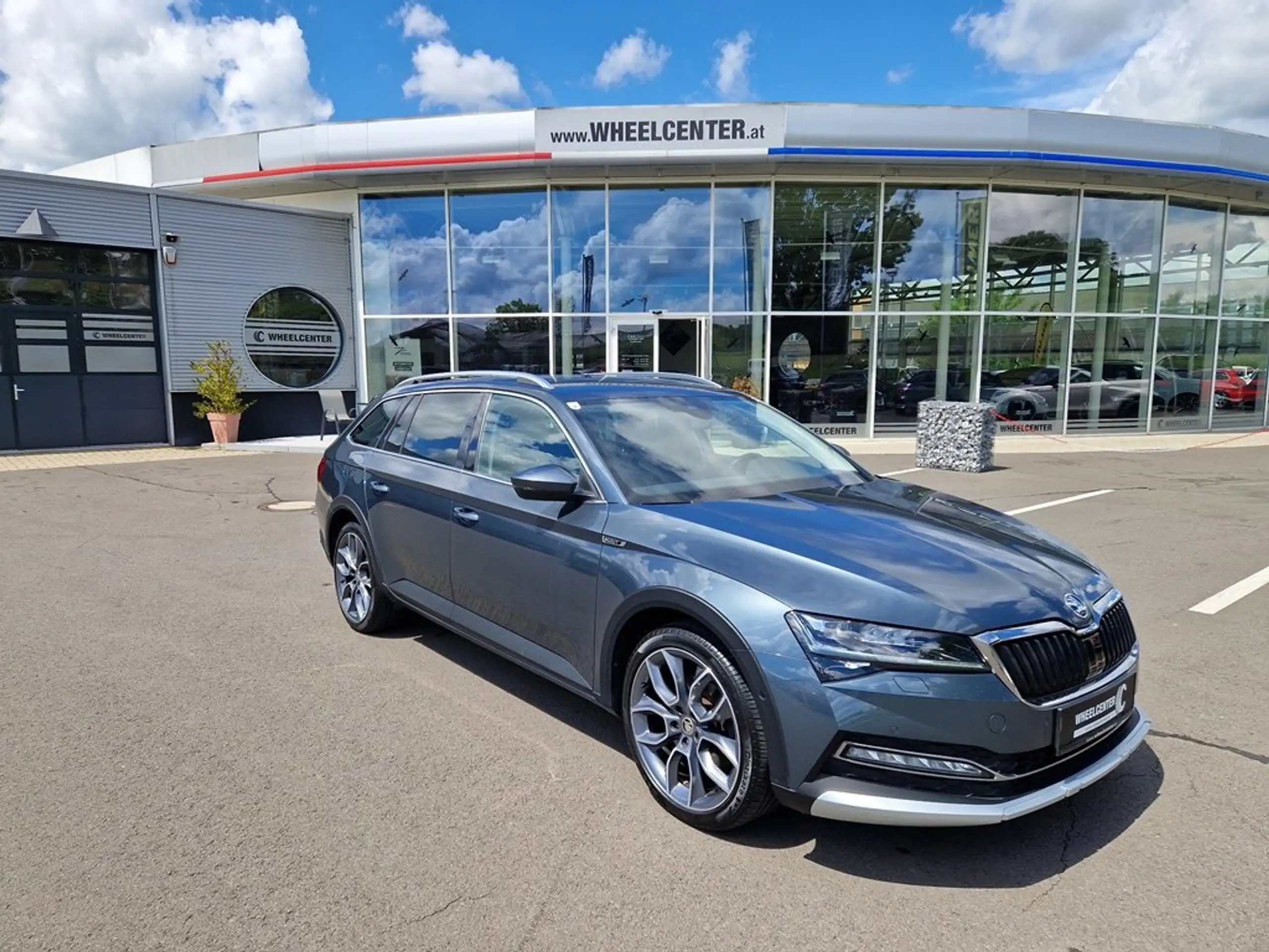 Skoda - Superb